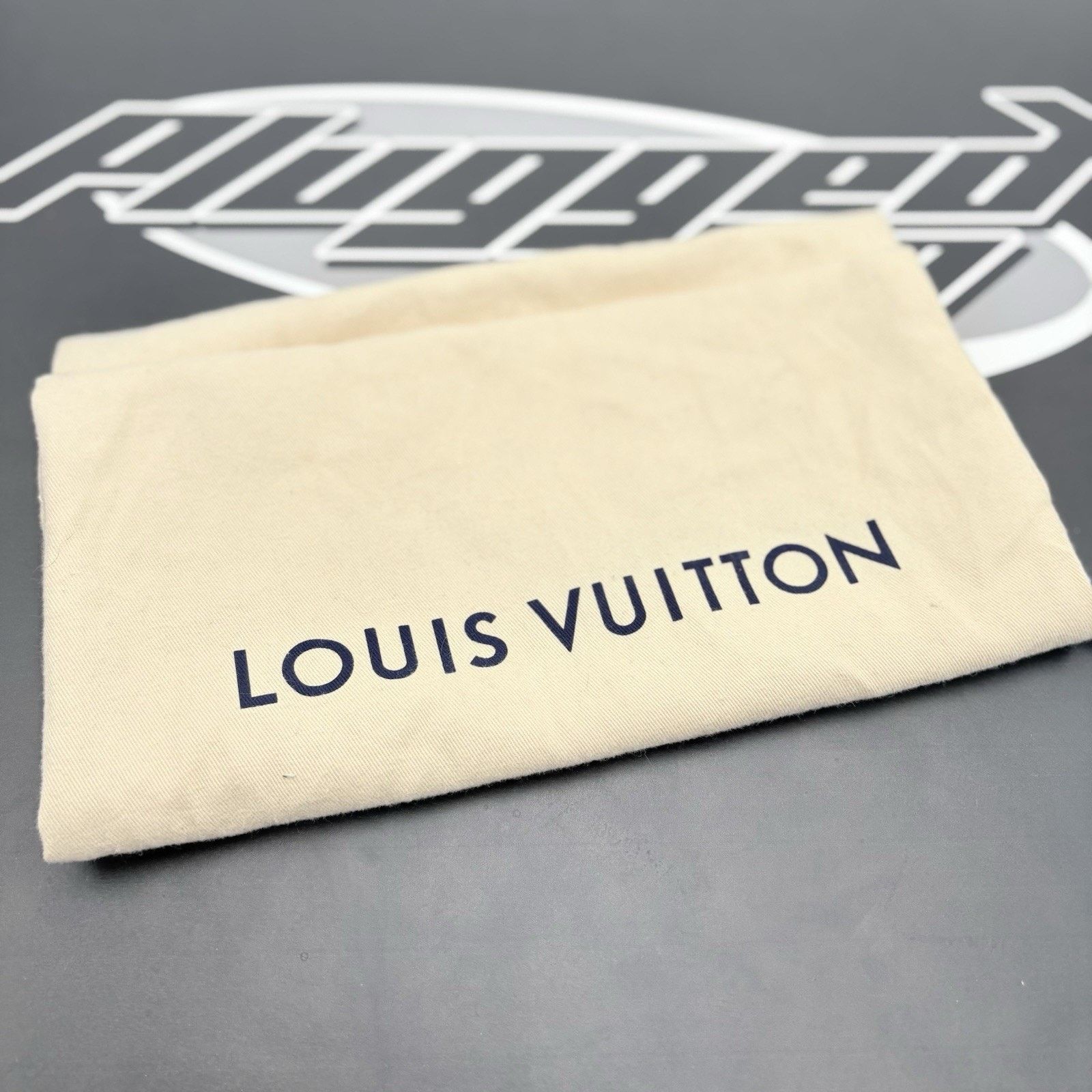 Louis Vuitton 11-11.5 US Louis Vuitton Strap Trainer ' Blue '| VERY CLEAN! Size US 11 / EU 44 - 15 Thumbnail