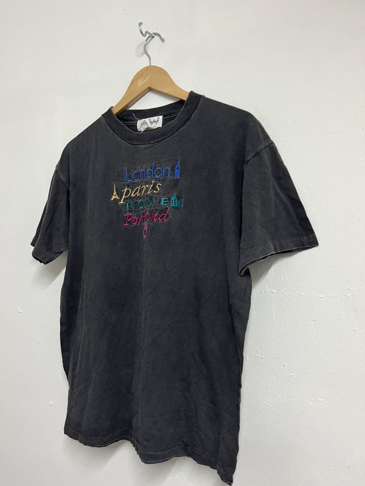 Vintage 💥Sunfaded Travel Portland Paris London Embroidered Size US L / EU 52-54 / 3 - 2 Thumbnail