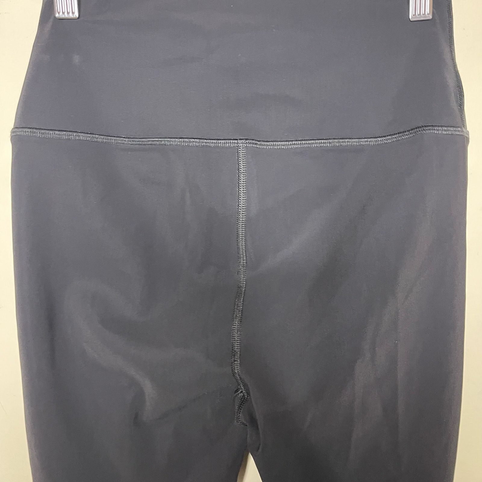 Alo Yoga ALO Yoga Pants High-Waist Ripped Warrior Legging Black M Size 26" / US 2 / IT 38 - 4 Thumbnail
