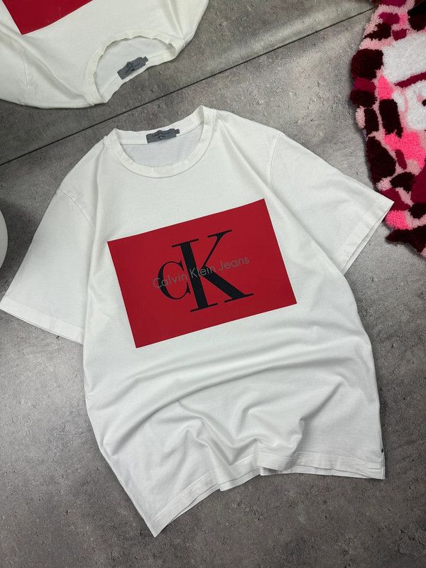 Red calvin klein tshirt on sale