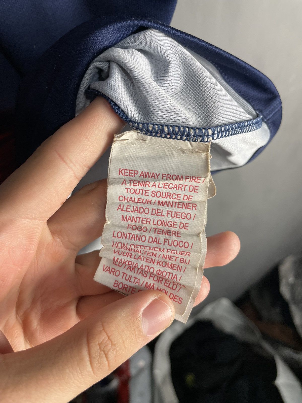 Nike Paris Saint Germain PSG Mbappe 2017 2019 Soccer Jersey Size US S / EU 44-46 / 1 - 10 Thumbnail