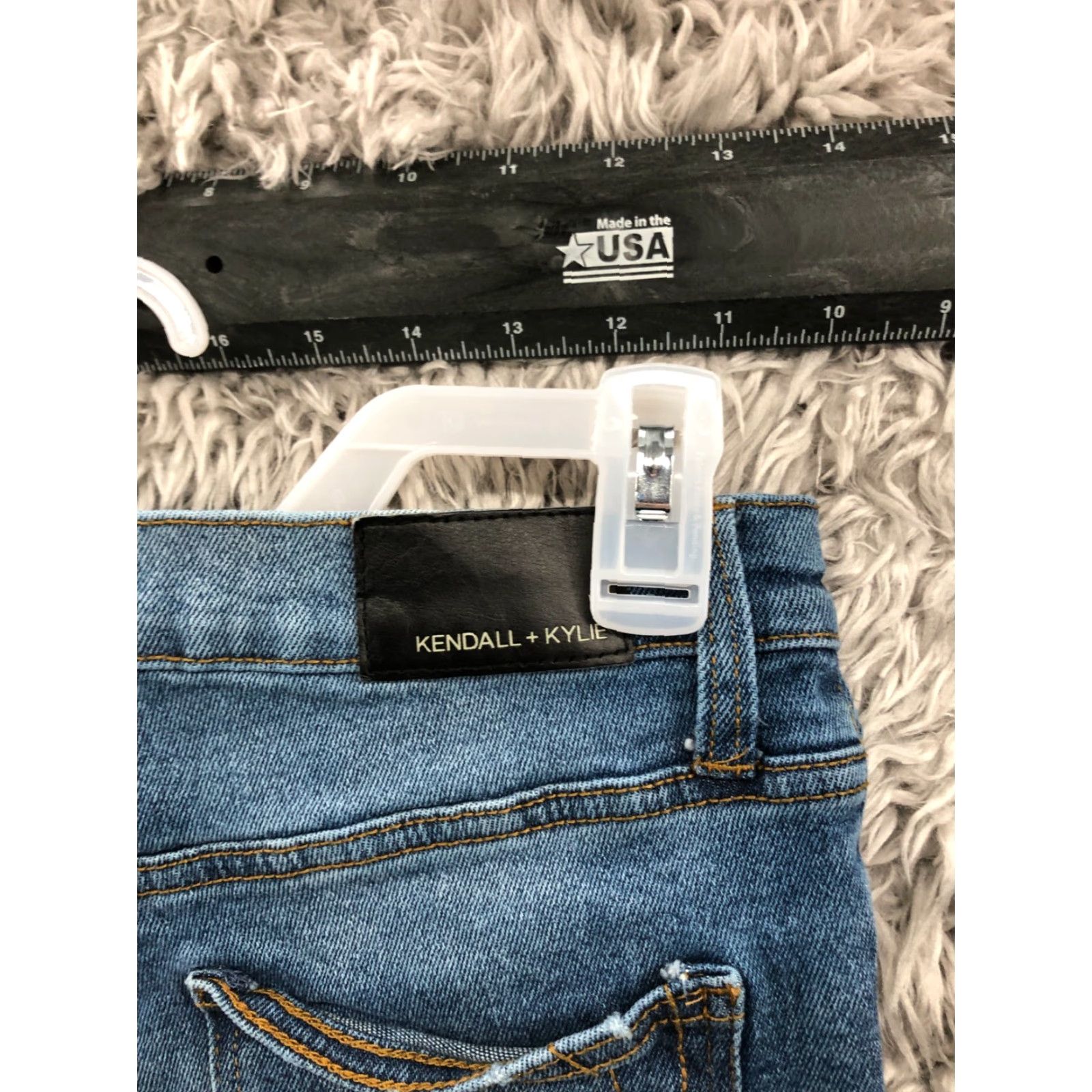 Vintage Kendall And Kylie Drifter High Rise Shorts Juniors Size 5 Dark Wash Blue Denim Jeans Boys? Size 27" / US 4 / IT 40 - 5 Thumbnail