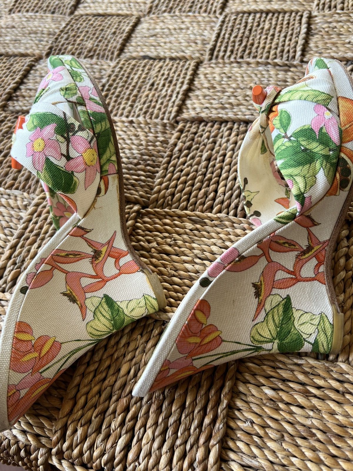 Salvatore Ferragamo Salvatore Ferragamo Floral Sandal Wedges Size US 9.5 / IT 39.5 - 9 Thumbnail