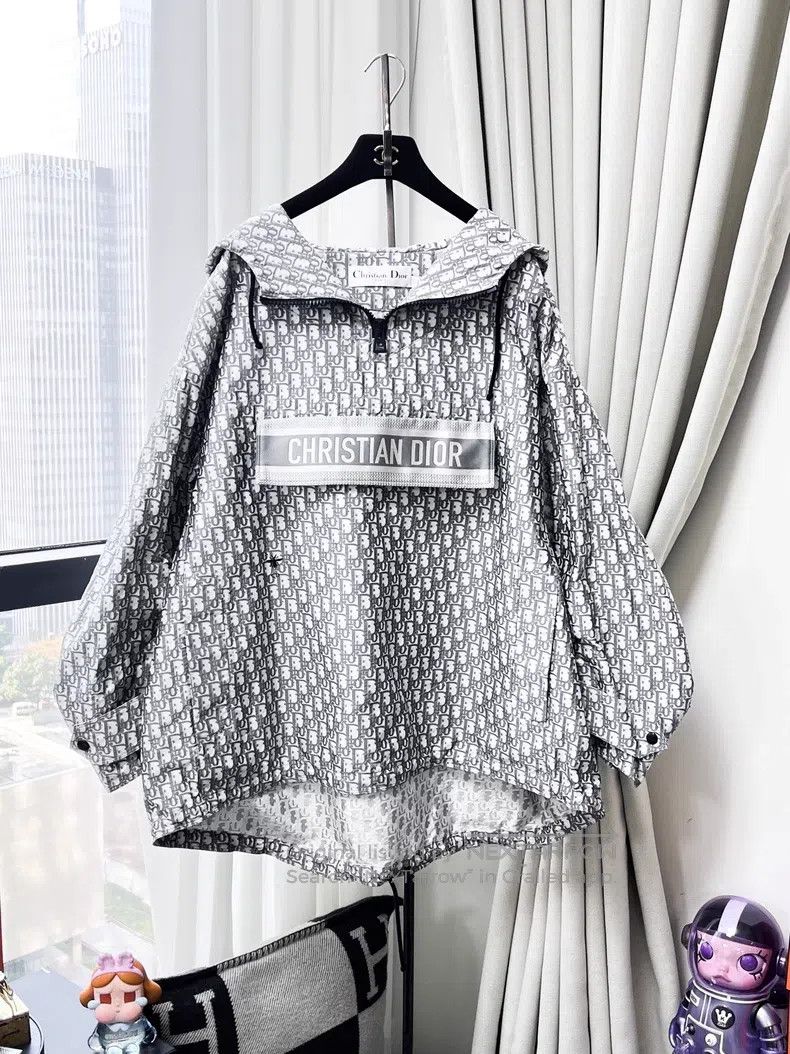 Dior Dior Gray full-print logo hooded windbreaker jacket Size XS / US 0-2 / IT 36-38 - 1 Thumbnail