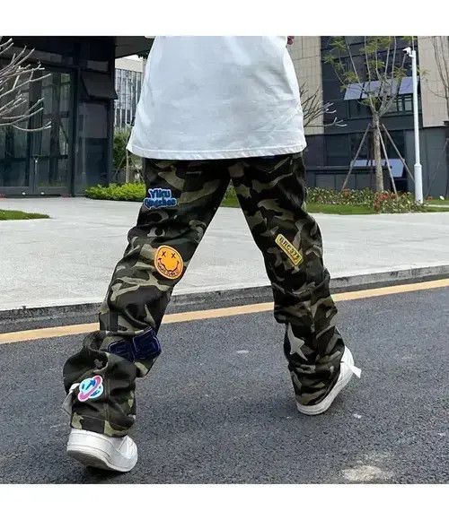 VIBE Embroidered Patch Camouflage Jeans Size US 33 - 4 Thumbnail