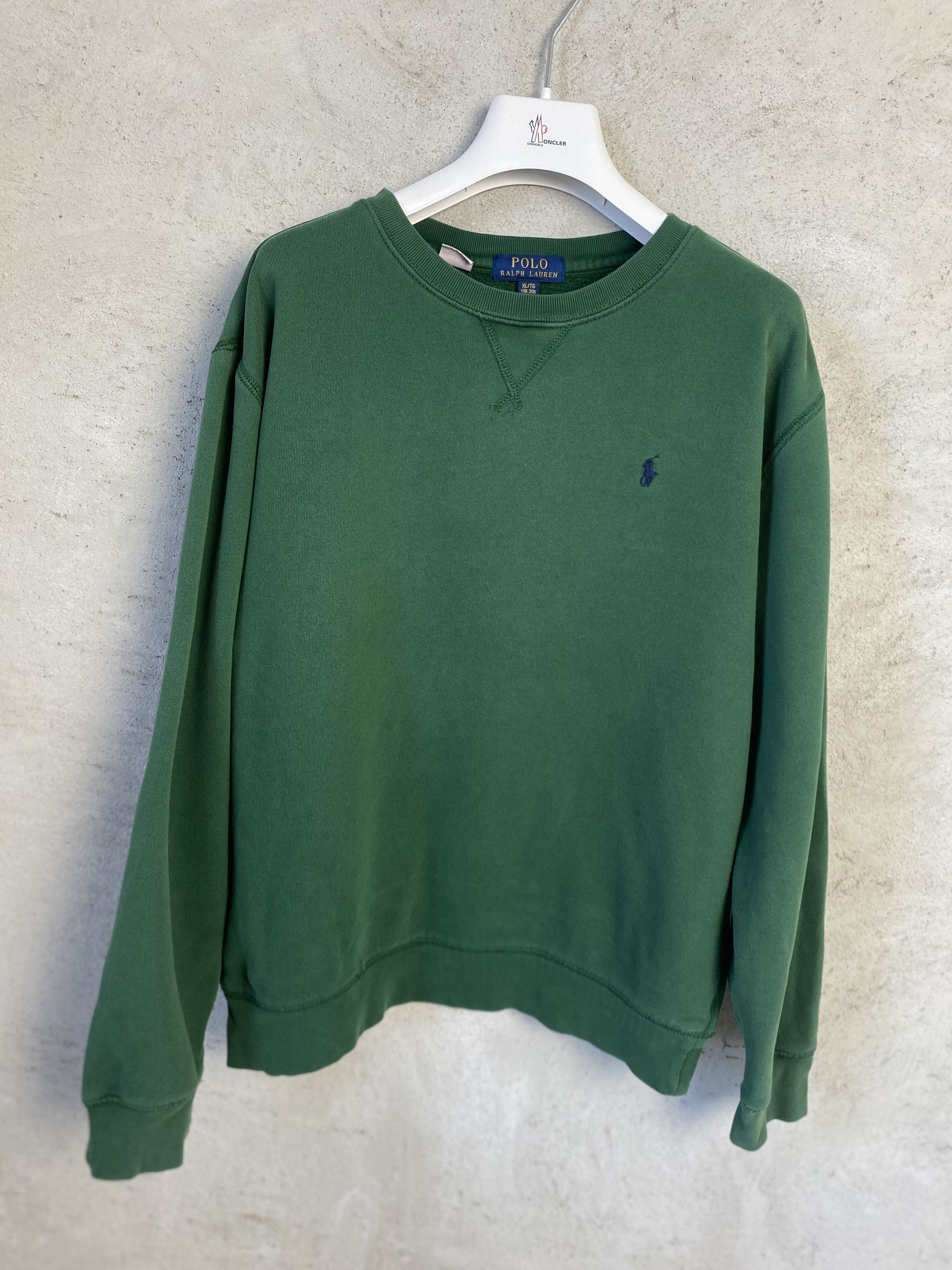 Polo Ralph Lauren Polo Ralph Lauren small pony sweatshirt crewneck Size US S / EU 44-46 / 1 - 1 Thumbnail