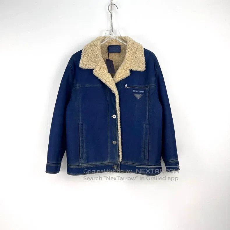 Prada Prada Blue triangle label teddy wool leather made of old f Size US XXS / EU 40 - 3 Thumbnail