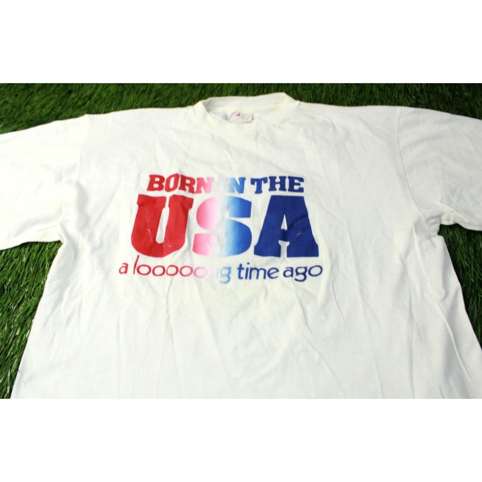 Born BORN IN THE USA Shirt XL Men Vintage Caribbean Dream 90s White Short Sleeve USA Decade 90s Shirt Mens XL Size US XL / EU 56 / 4 - 2 Thumbnail