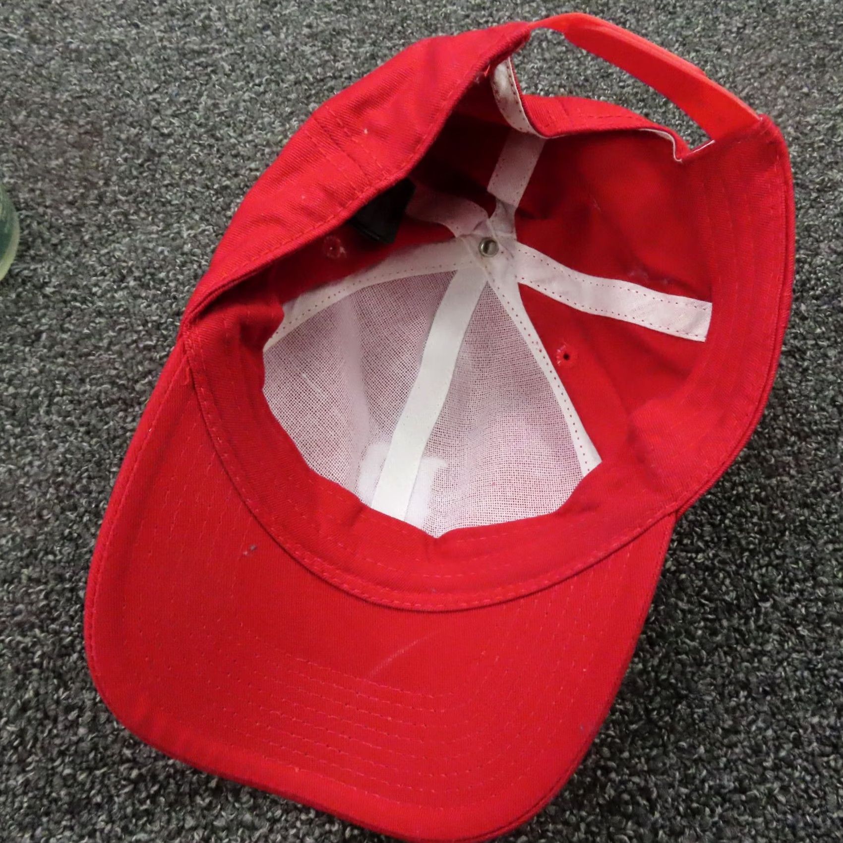 H&M H&M Hat Snap Back Cap Red White Embroidered Logo Casual Mens Size ONE SIZE - 5 Thumbnail