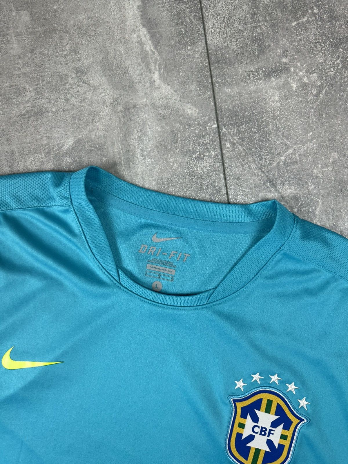 Nike Nike Brazil National Team Training Soccer Jersey 2012/13 Size US L / EU 52-54 / 3 - 13 Thumbnail