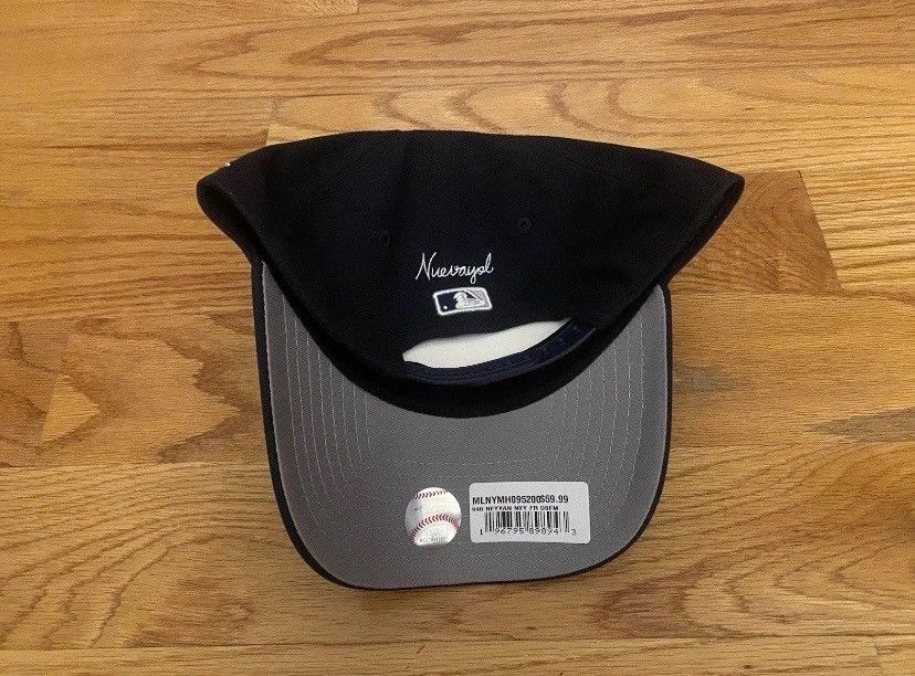 Other New York Yankees FRSH X Bad Bunny X MLB Snapback One Size Size ONE SIZE - 3 Thumbnail
