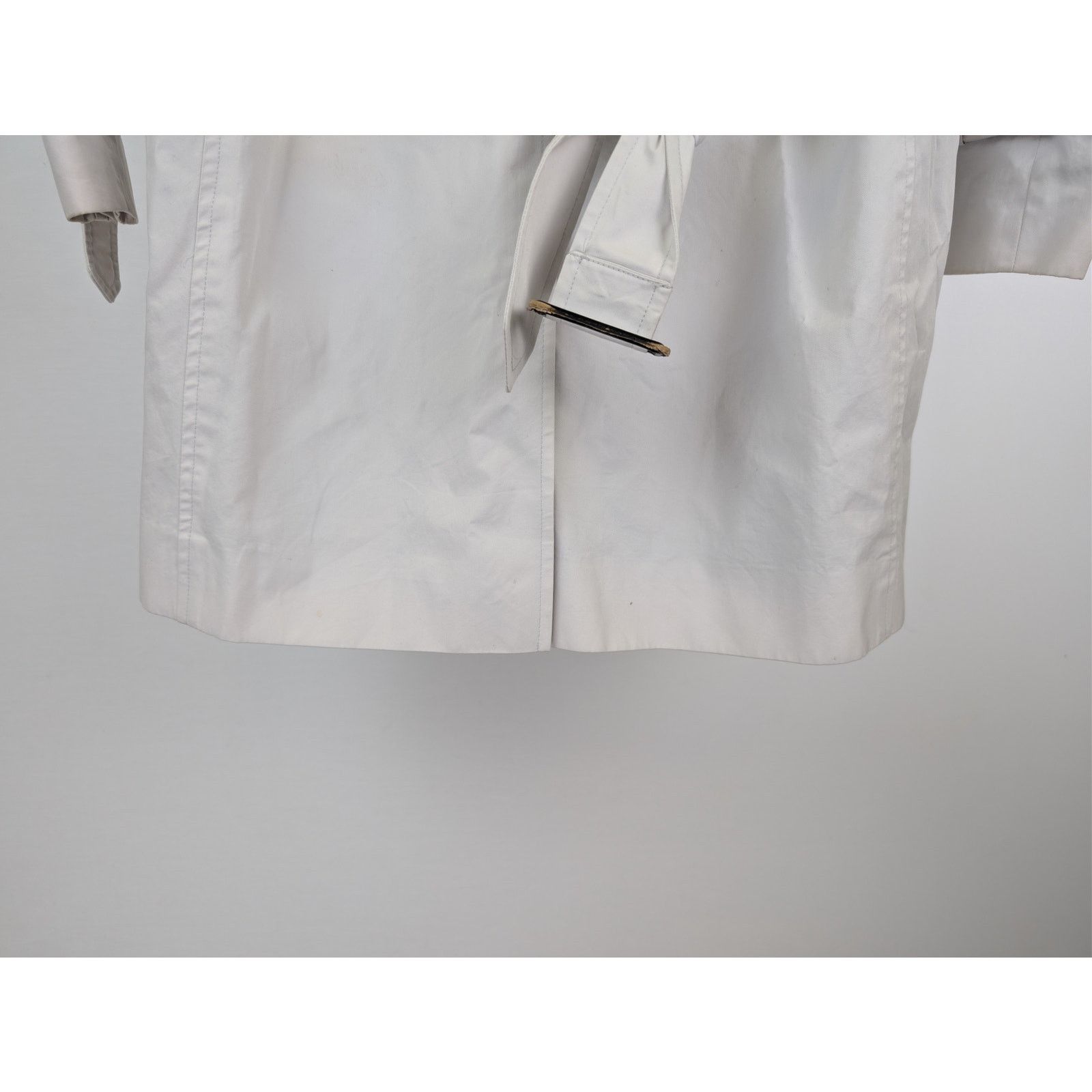 Sandro o1rshd1 CC20 short trench coat in a light beige Size US M / EU 48-50 / 2 - 11 Thumbnail