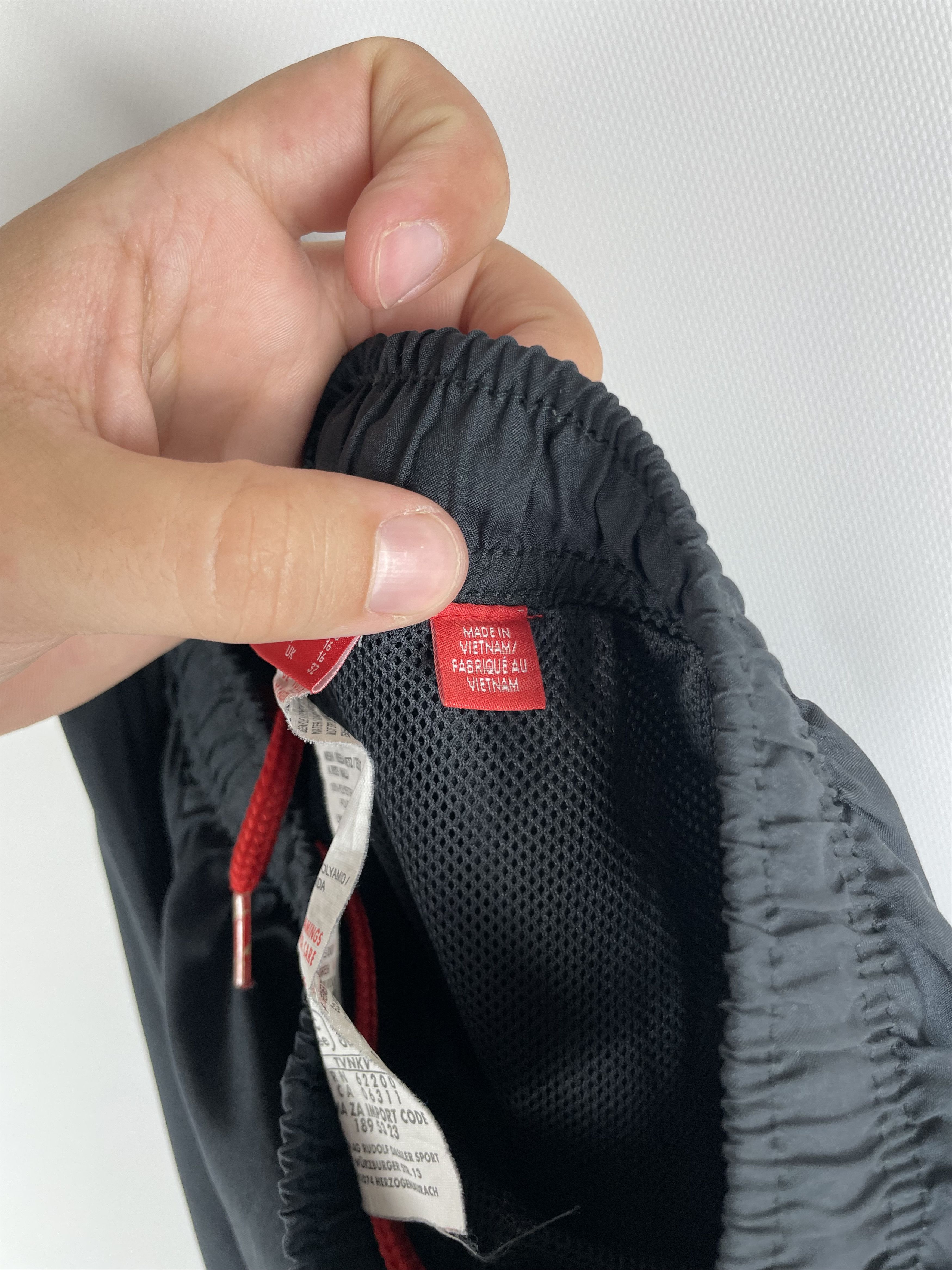 Puma Mens Vintage Puma Sweatpants Size US 30 / EU 46 - 9 Thumbnail