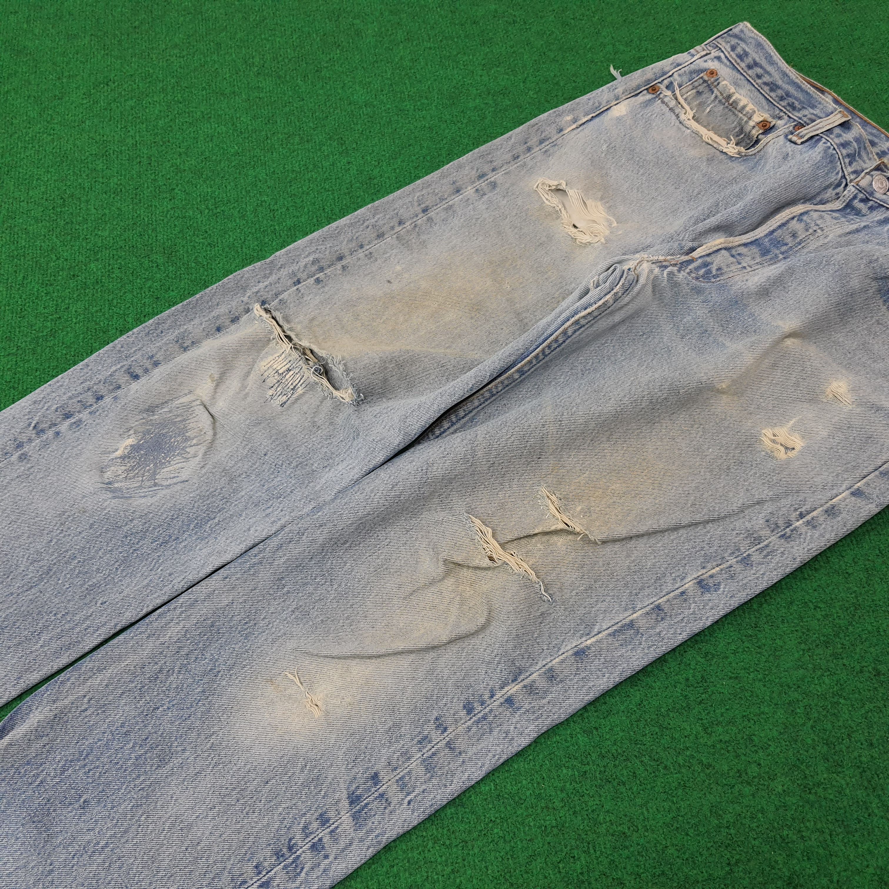 Levi's Vintage Levi's 501 Denim Distressed Style Jeans C252N18 Size US 31 - 16 Thumbnail