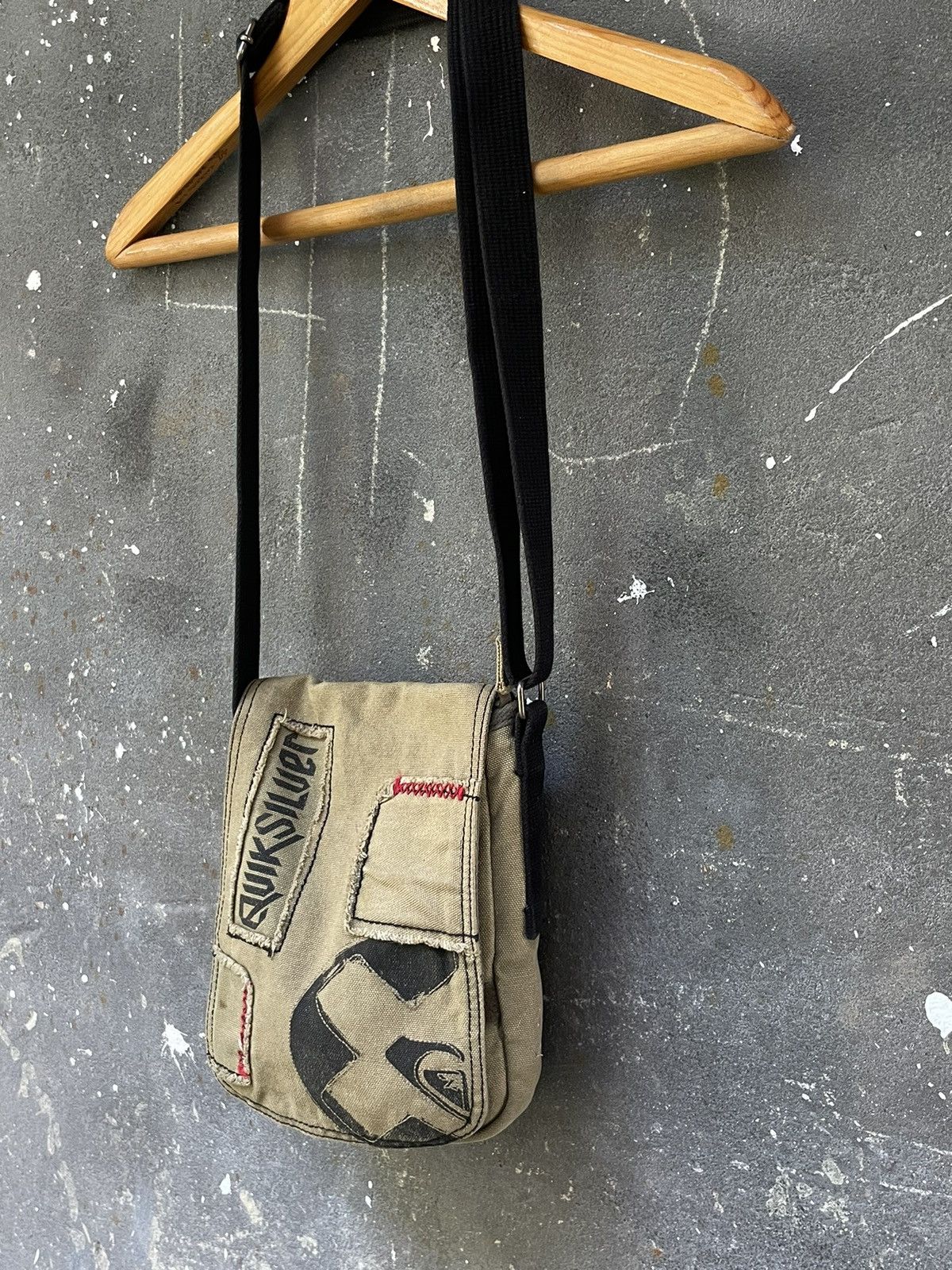 Quiksilver Vintage 00’s Quiksilver Bag Y2K Beige Messenger Surf Style Size ONE SIZE - 2 Thumbnail