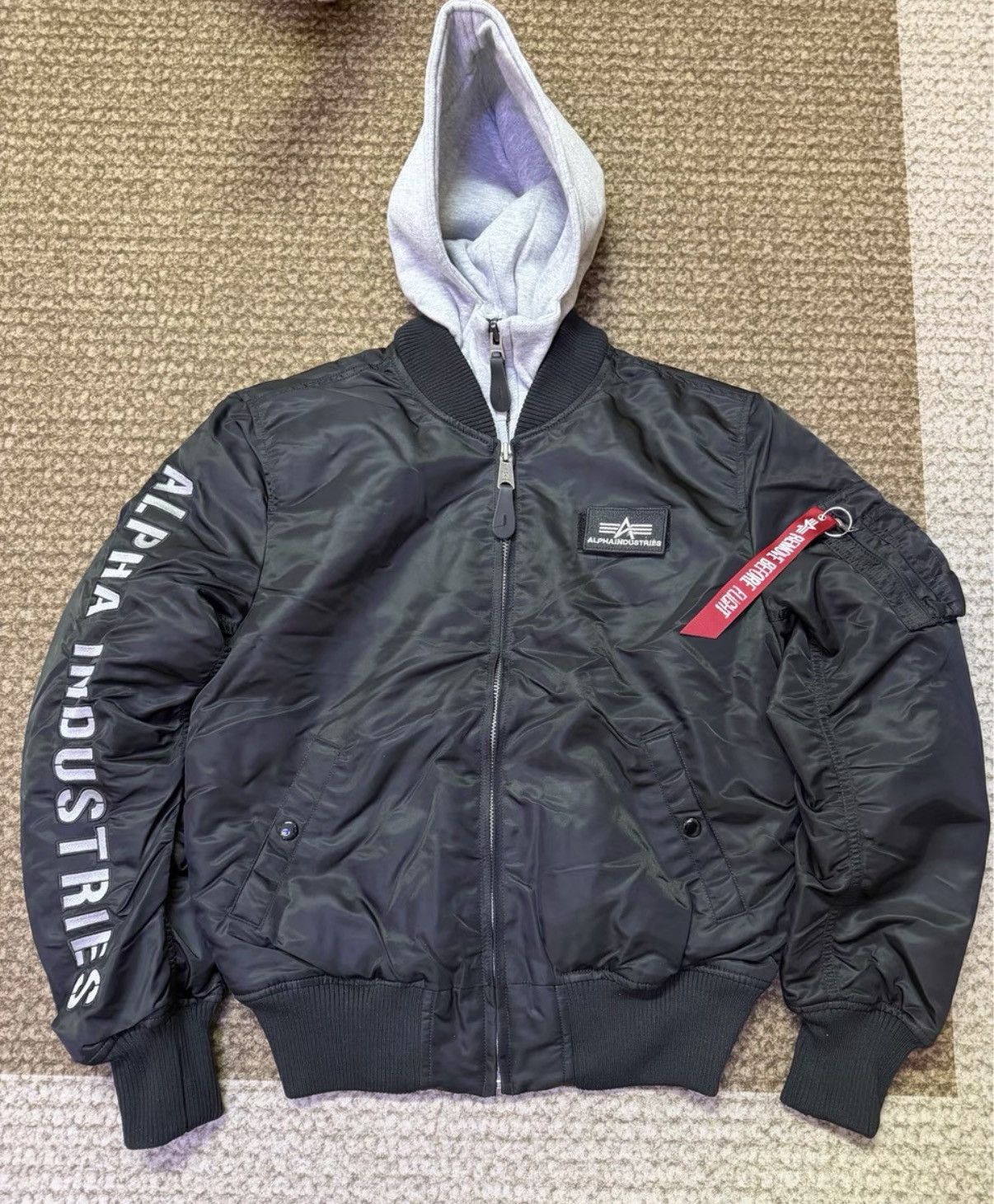 Alpha Industries Brand New Authentic ALPHA INDUSTRIES MA-1 Bomber Jacket Size US M / EU 48-50 / 2 - 1 Thumbnail