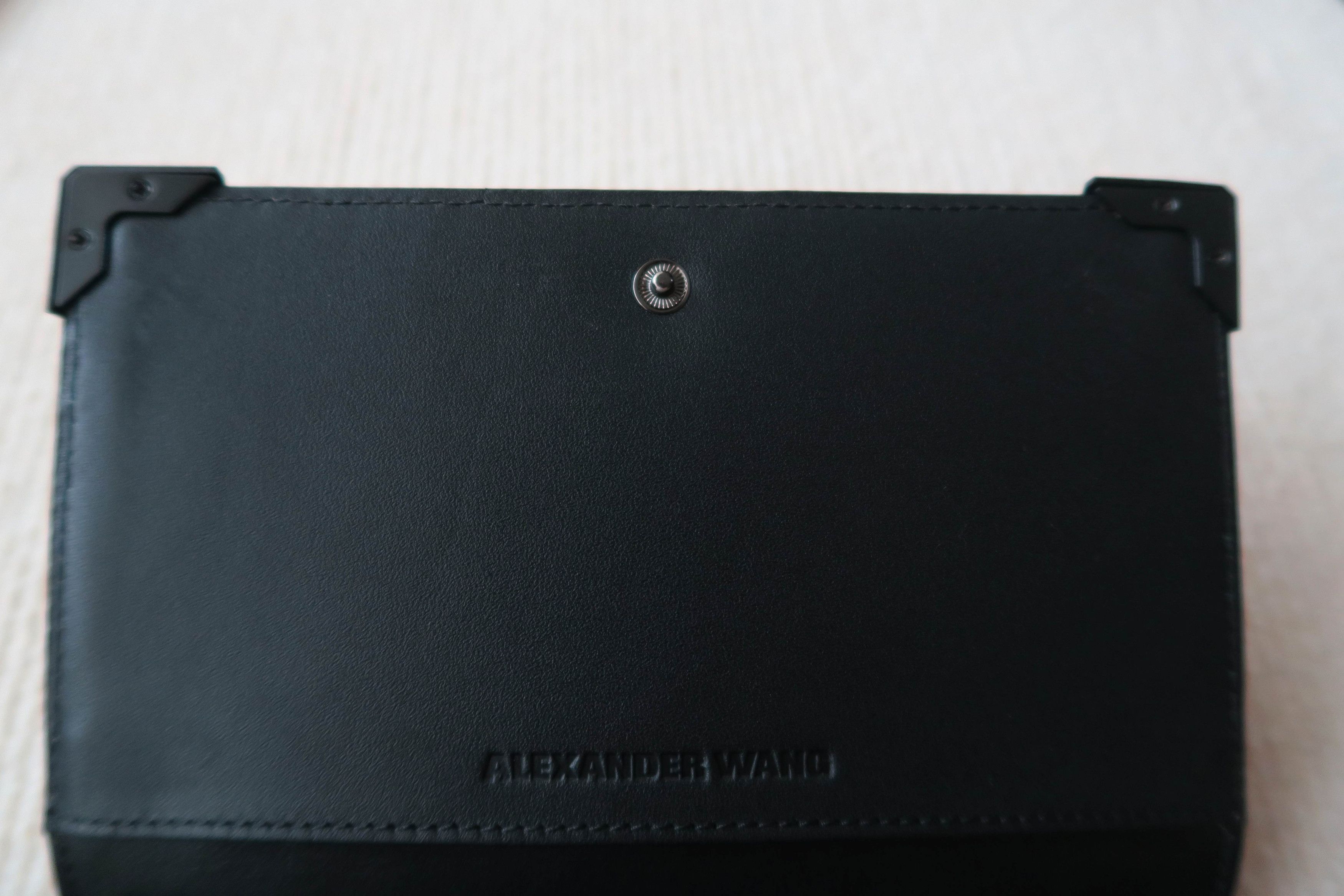 Alexander Wang Alexander Wang Leather Crossbody Clutch 2 in 1 Bag Size ONE SIZE - 6 Thumbnail