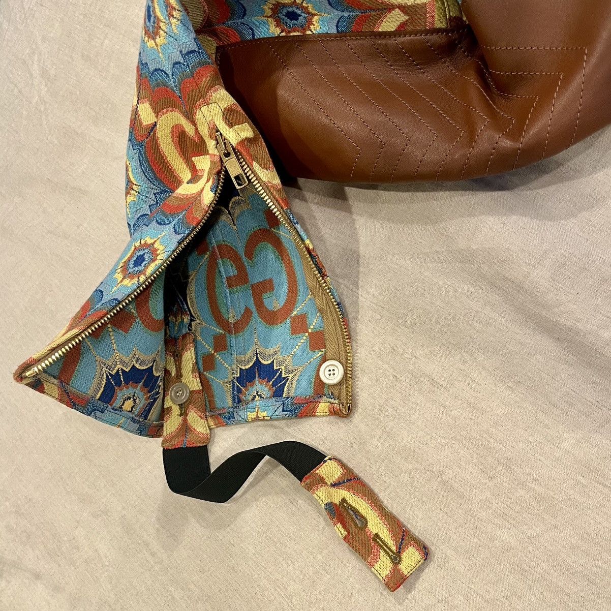 Gucci $2950 Gucci Psychedelic GG Logo With Leather Detail Trousers Size 26" / US 2 / IT 38 - 9 Thumbnail