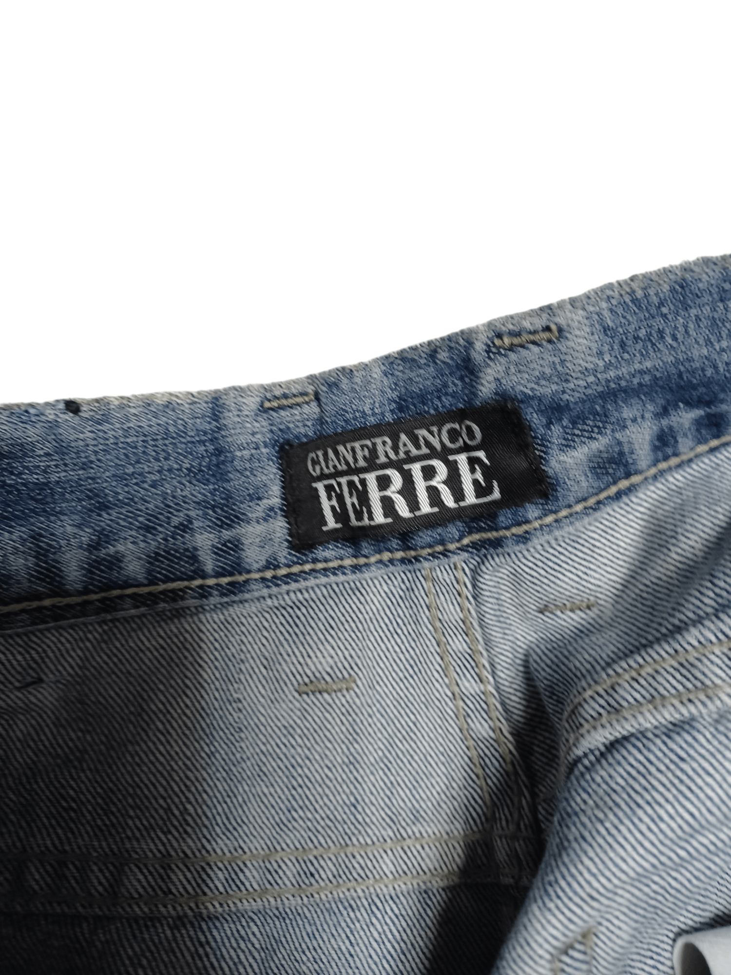 Gianfranco Ferre GIANFRANCO FERRE DISTRESSED BIGLOGO AVANT GARDE JEANS DENIM Size US 31 - 8 Thumbnail