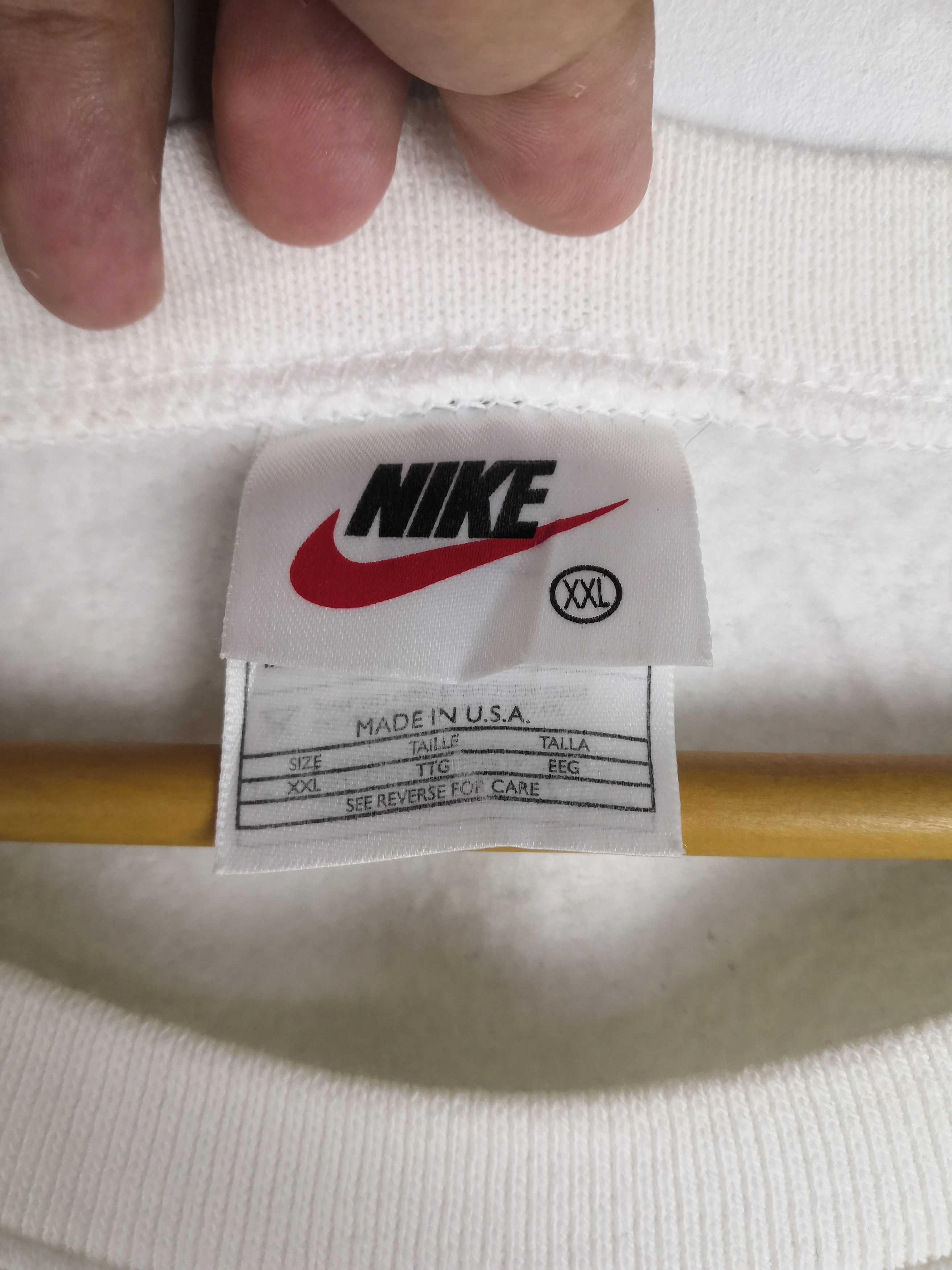 Nike Vintage 90s Nike Sweatshirt Embroidery Nike Sweater XXL Size US XXL / EU 58 / 5 - 5 Thumbnail