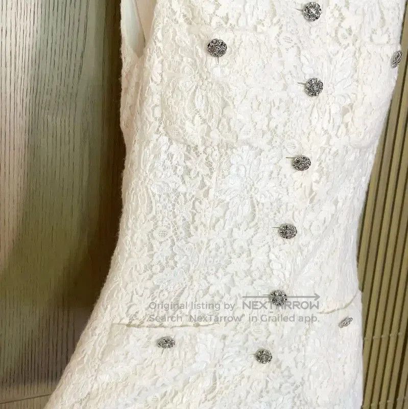 Chanel Chanel White Wool Blend Lace Sleeveless Cardigan . Size S / US 4 / IT 40 - 5 Thumbnail