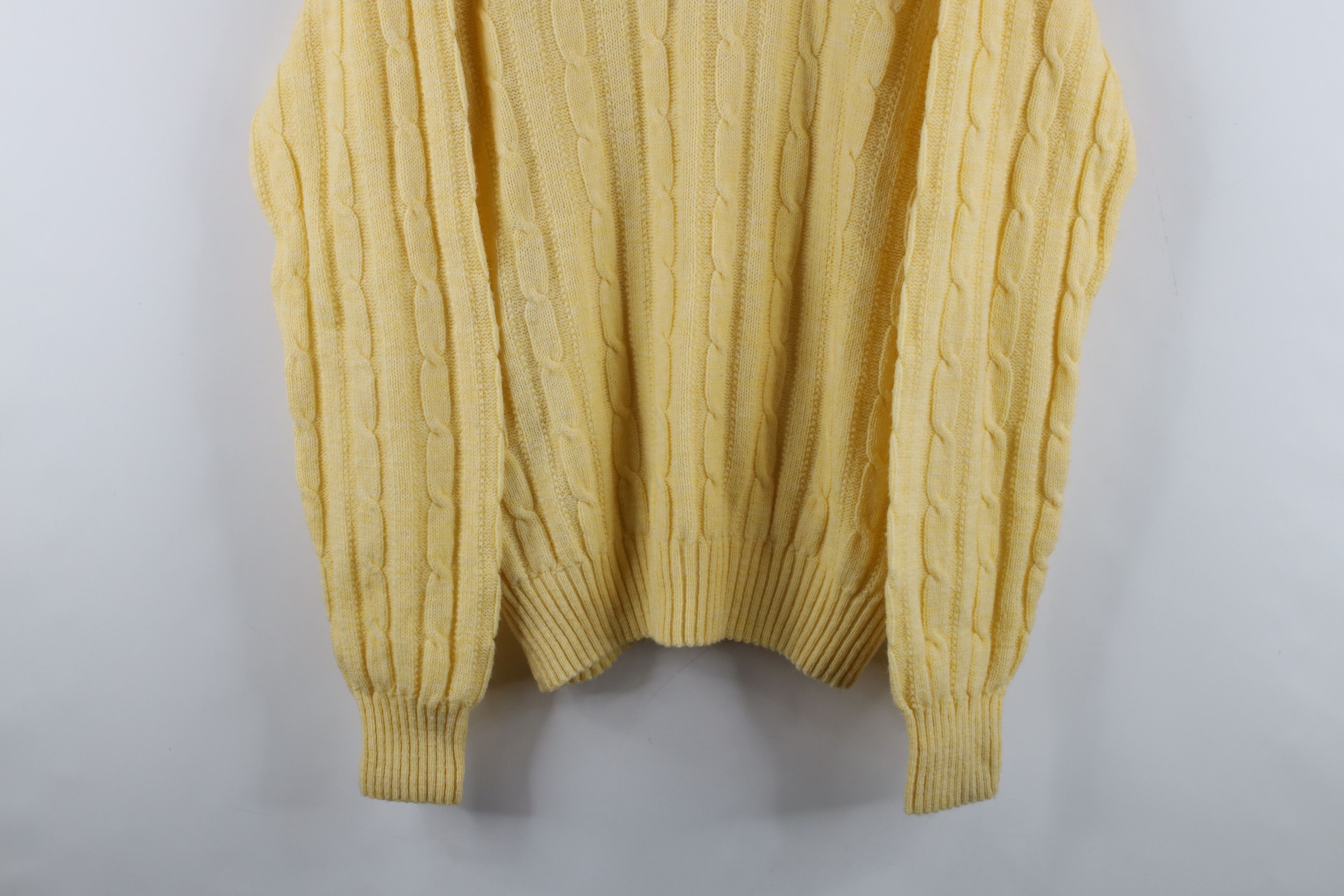 Vintage Vintage 70s Streetwear Cable Knit V-Neck Sweater Yellow USA Size US L / EU 52-54 / 3 - 3 Thumbnail