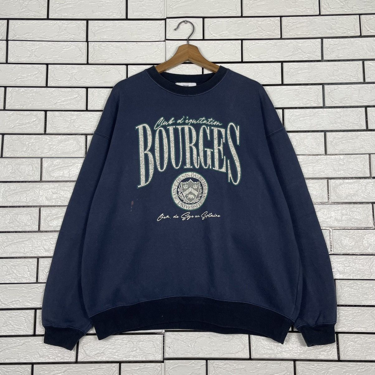 Japanese Brand Japanese Brand Discoat Bourges Big Logo Sweatshirt Size US M / EU 48-50 / 2 - 1 Thumbnail