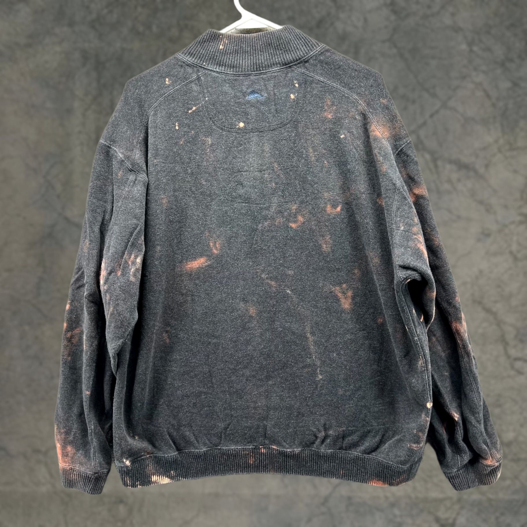 Tommy Bahama Tommy Bahama Pullover Mens XL Gray Black Quarter Zip Reversible Fleece Sweatshirt Shirt Sweater Logo Classic All Seasons Temporary Size US XL / EU 56 / 4 - 1 Thumbnail
