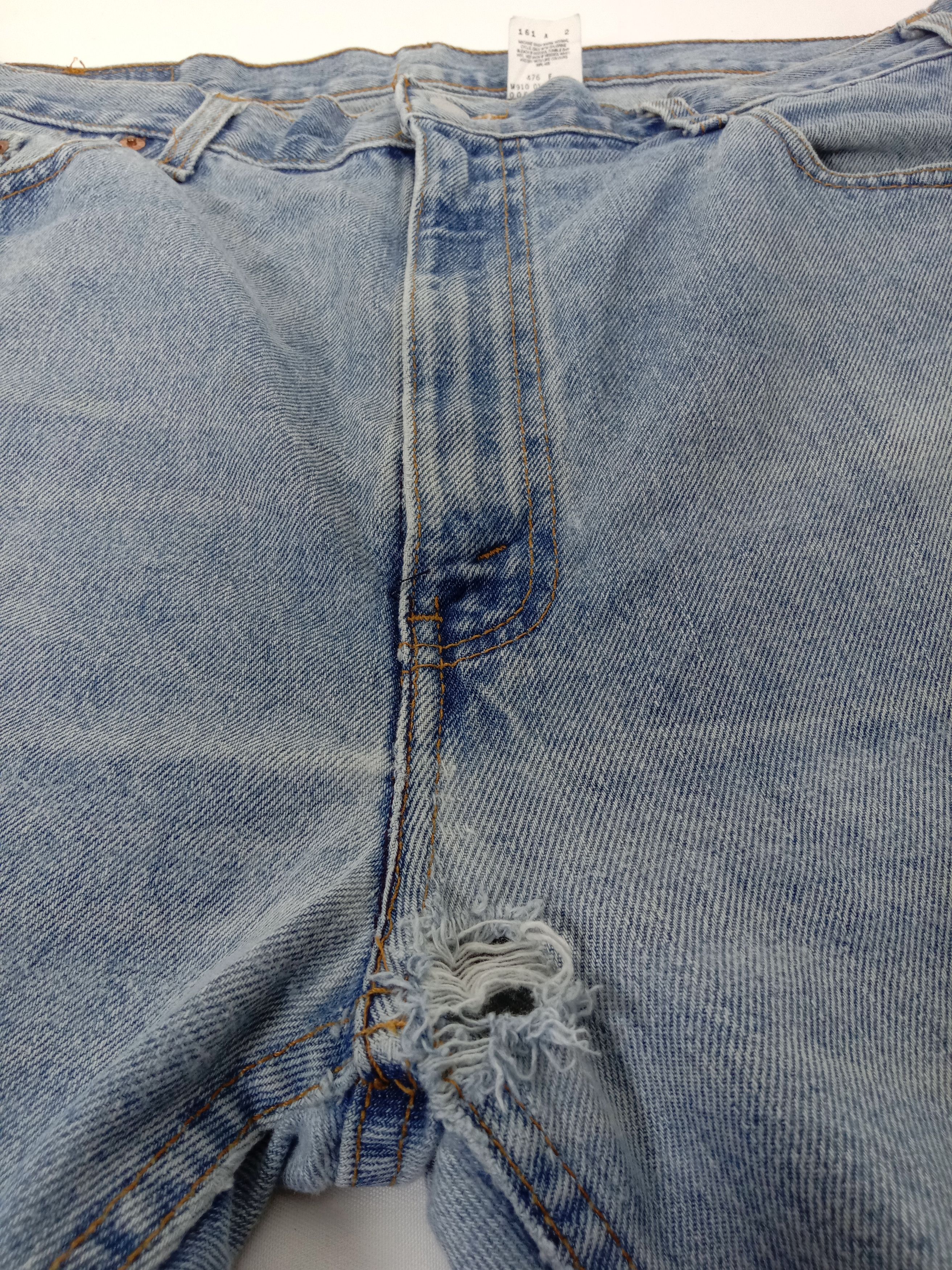 Levi's Vintage Levi's 505 Jeans Light Wash Straight Fit Denim Size US 40 / EU 56 - 10 Thumbnail
