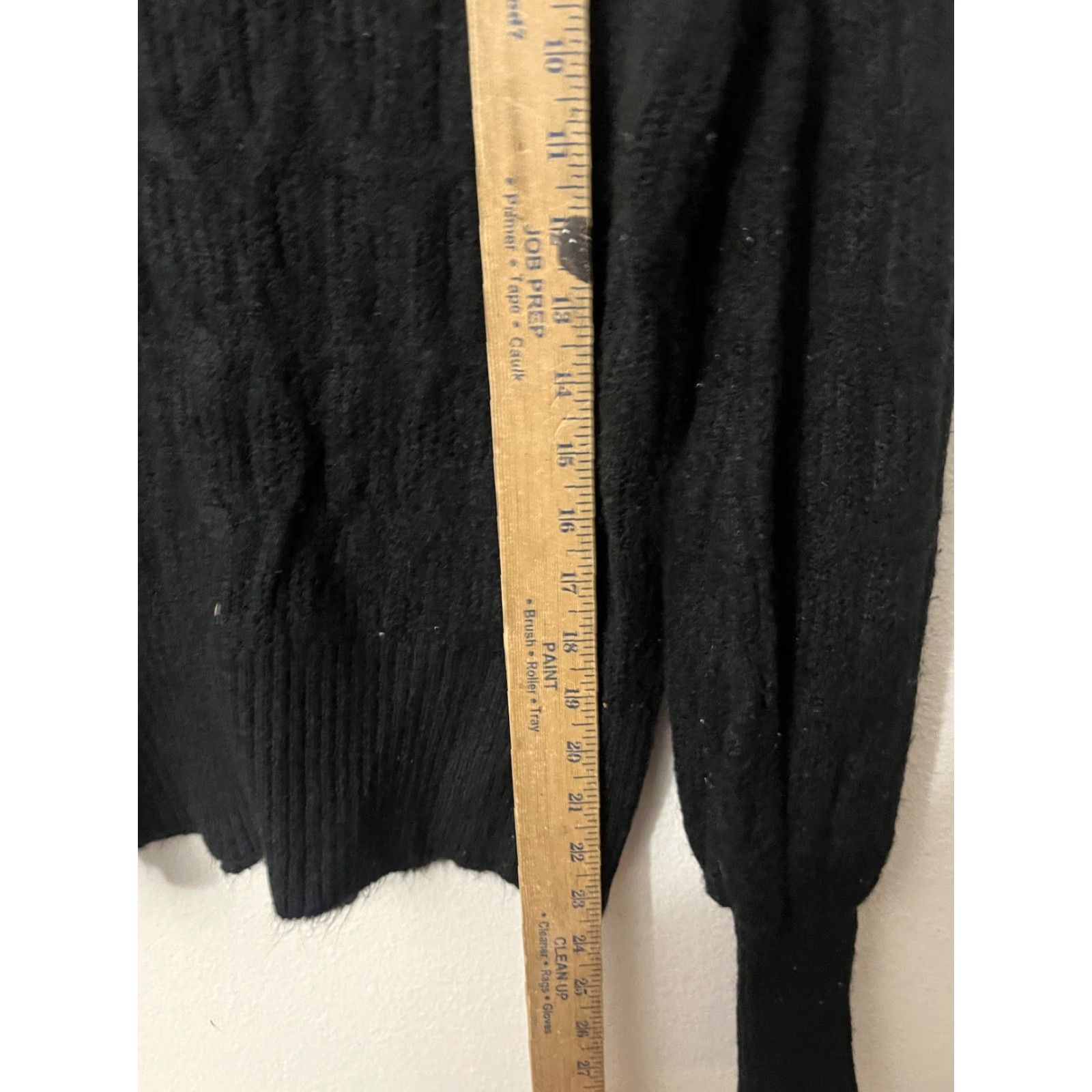 Express Express Women’s Small Black Puff Sleeve Cable-Knit Pullover Sweater - Lightweight Classic Fit for Business, Casual, Party/Cocktail Size S / US 4 / IT 40 - 5 Thumbnail