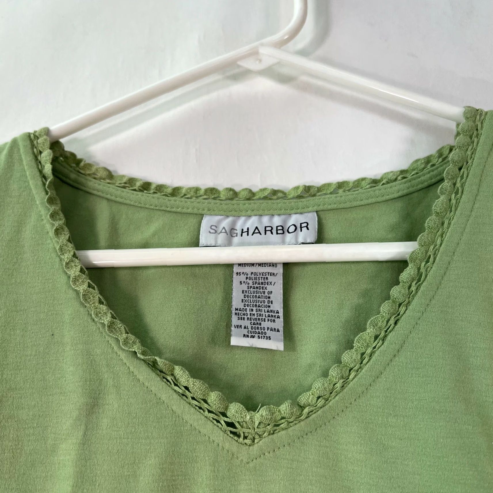 Vintage Sag Harbour Tank Womens Sleeveless V-Neck Stretch Casual Green Size M Shirt/Top Womens Sag Harbour Tank Green V-Neck Sleeveless Casual Medium Size M / US 6-8 / IT 42-44 - 3 Thumbnail