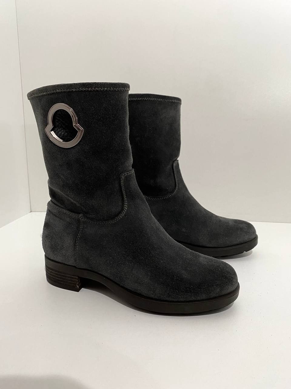 Moncler Moncler Big Metal Logo Suede Khaki Ankle Boots Shoes Size US 5 / IT 35 - 3 Thumbnail