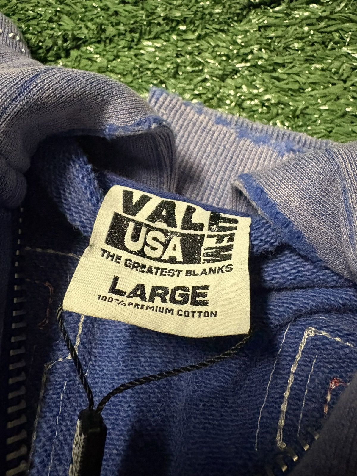 Vale VALE FOREVER “SEA CLUSTER” ZIP UP - SIZE LARGE - (BLUE) Size US L / EU 52-54 / 3 - 4 Thumbnail