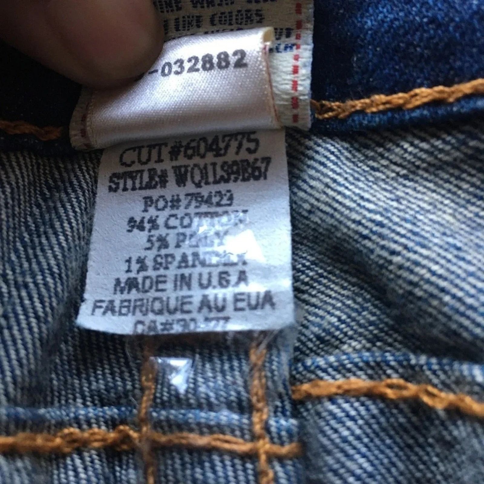 True Religion True Religion Y2K vintage Raegan flare leg jeans, size 28 Size 28" / US 6 / IT 42 - 13 Thumbnail