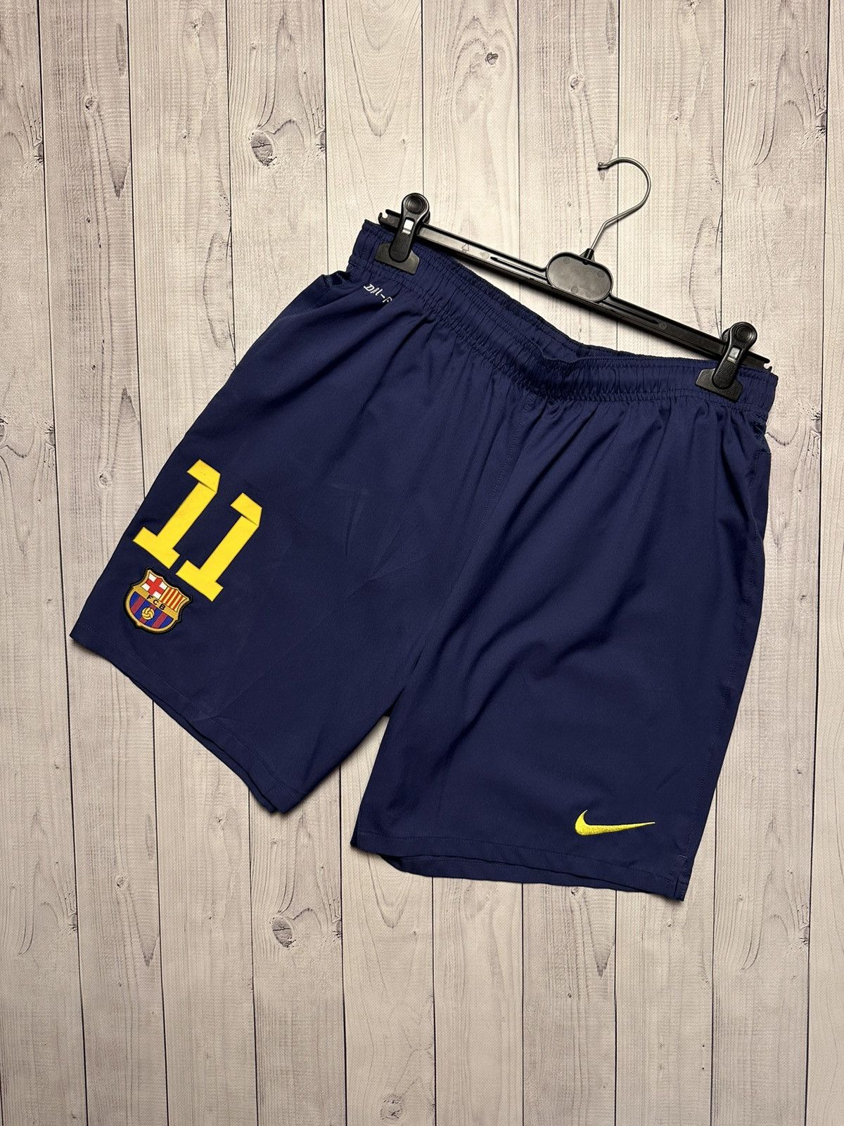 Nike Vintage Nike Barcelona soccer shorts 11 Neymar size XL Size US 36 / EU 52 - 1 Thumbnail