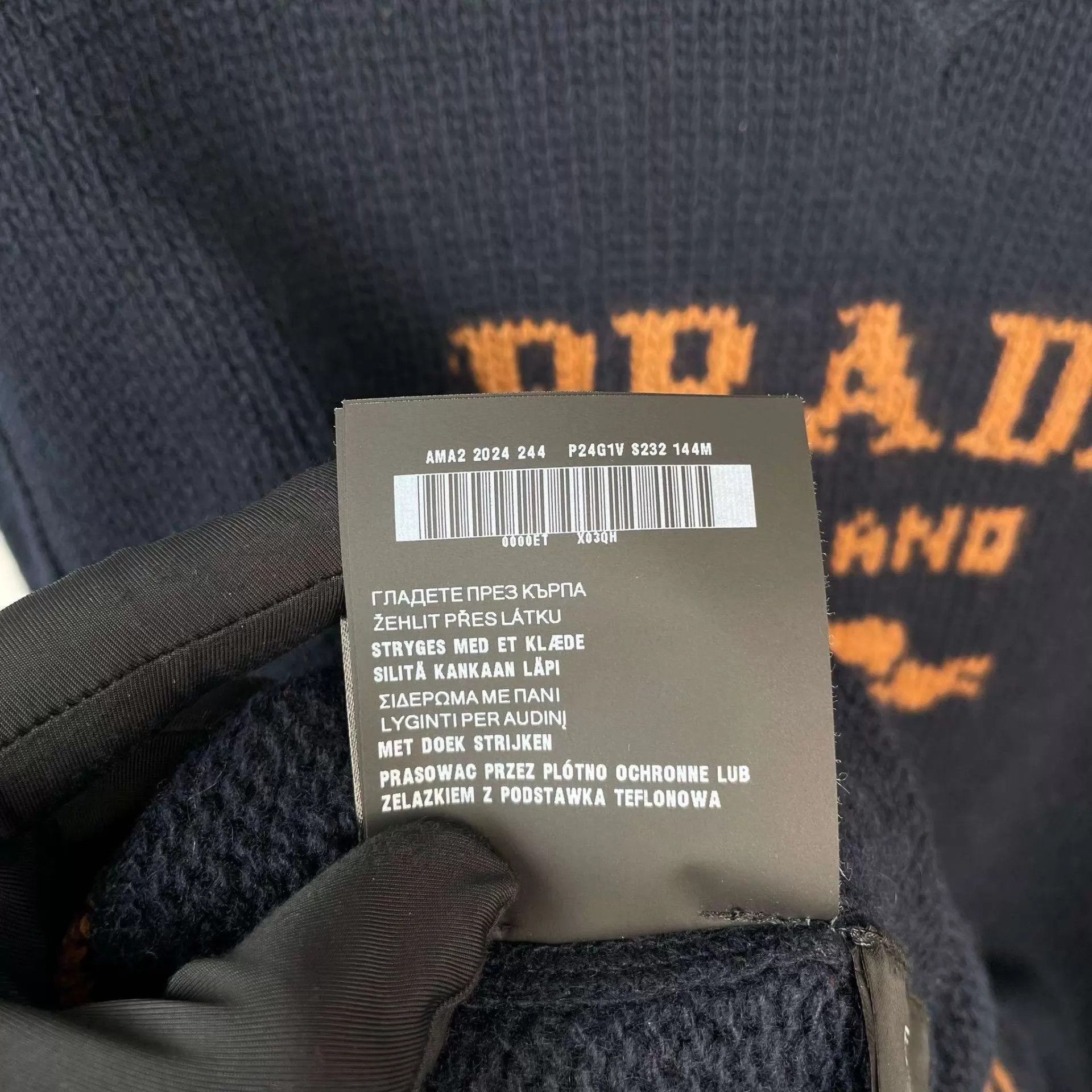 Prada Prada knit sweater 99 new 36 Size XS / US 0-2 / IT 36-38 - 9 Thumbnail