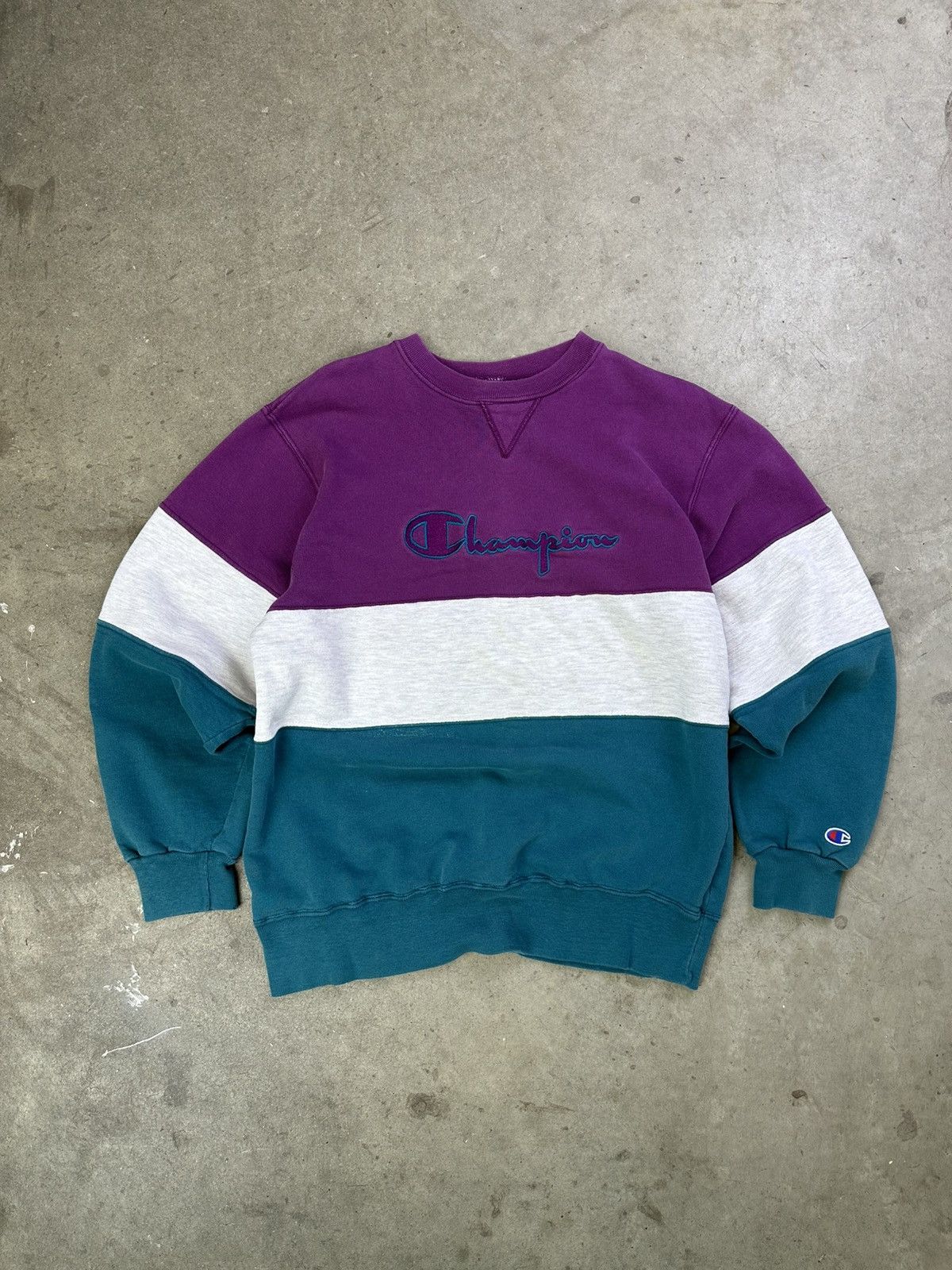 Champion × Vintage Vintage Colourblock Crewneck 90s Champion Sweatshirt Large Size US L / EU 52-54 / 3 - 1 Thumbnail