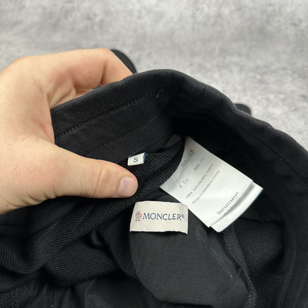 Moncler New Moncler Pantalone Corto Tricolor Stripe Bermuda Shorts Size US 30 / EU 46 - 8 Thumbnail