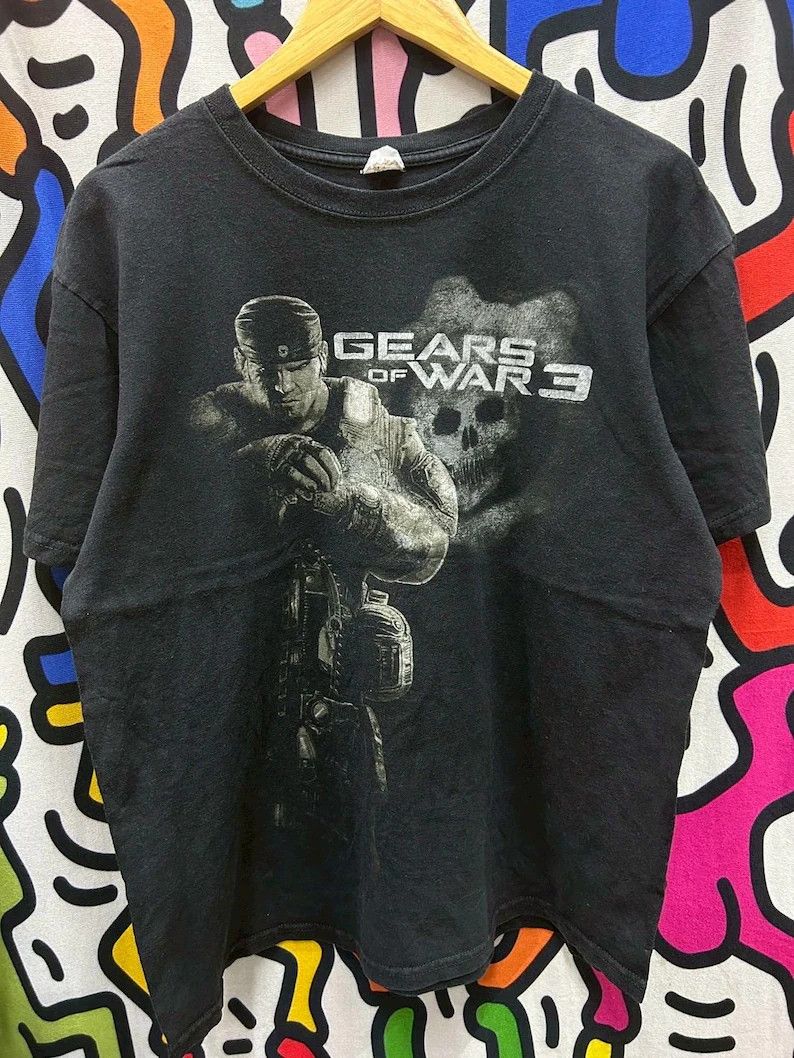 Vintage Vintage 2000s Gears of war tshirt size L Size US L / EU 52-54 / 3 - 2 Thumbnail