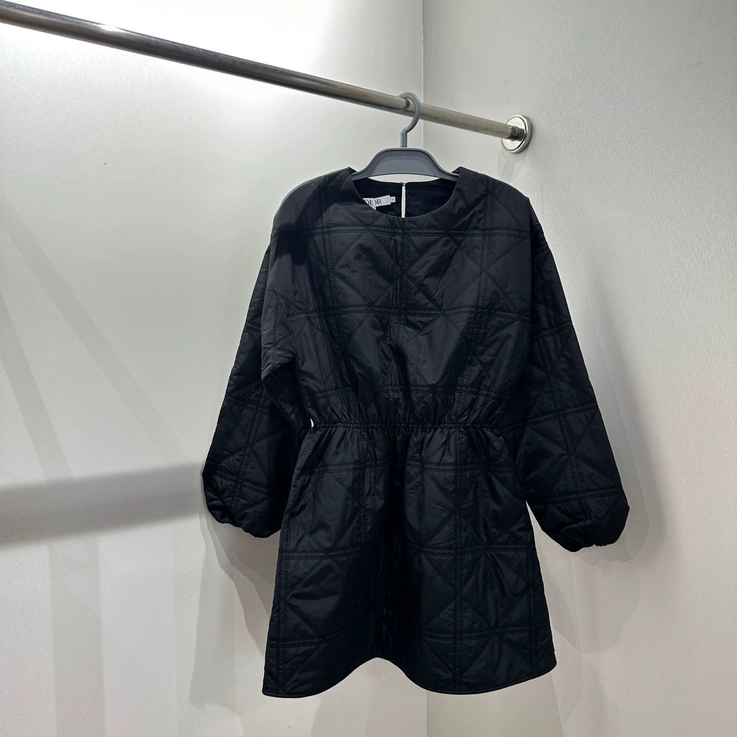 Christian Dior Monsieur Dior quilted long sleeve mar465 13 dress Size XXS / US 00 / IT 34 - 1 Thumbnail