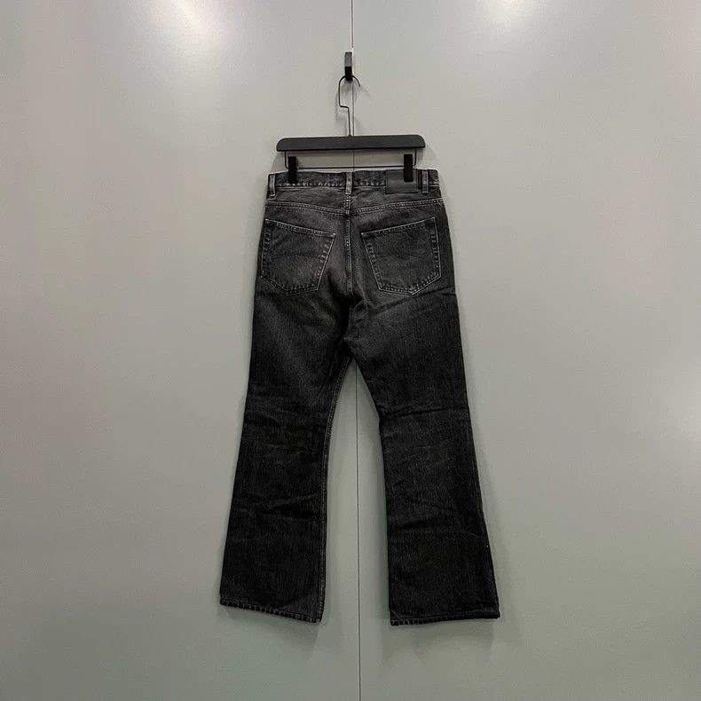 Balenciaga Balenciaga Wash jeans wide-leg pants Size US 28 / EU 44 - 2 Thumbnail