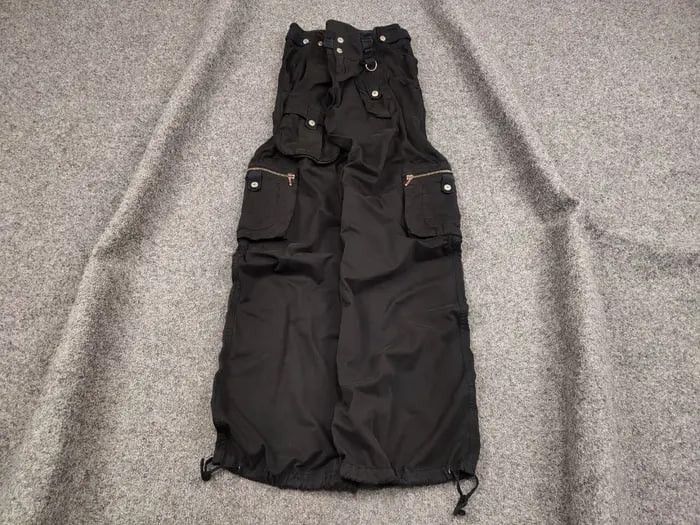 Japanese Brand Rare Vintage Y2K Japanese Black cotton Cargo Baggy Pants Size US 32 / EU 48 - 2 Thumbnail