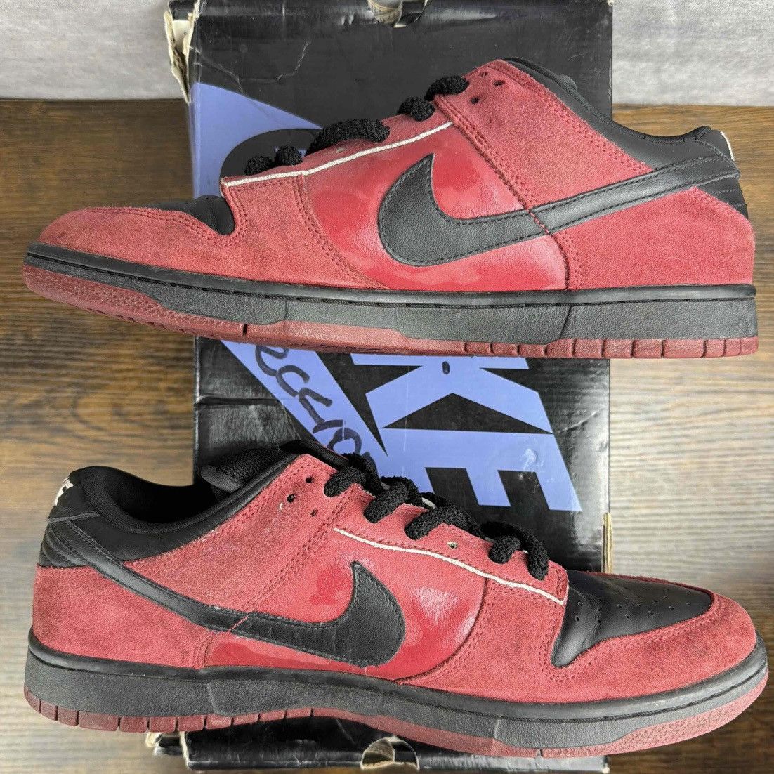 Nike Nike SB Dunk Low Pro Milli Vanilli 304292-602 Red Black Mens Size US 11.5 / EU 44-45 - 4 Thumbnail
