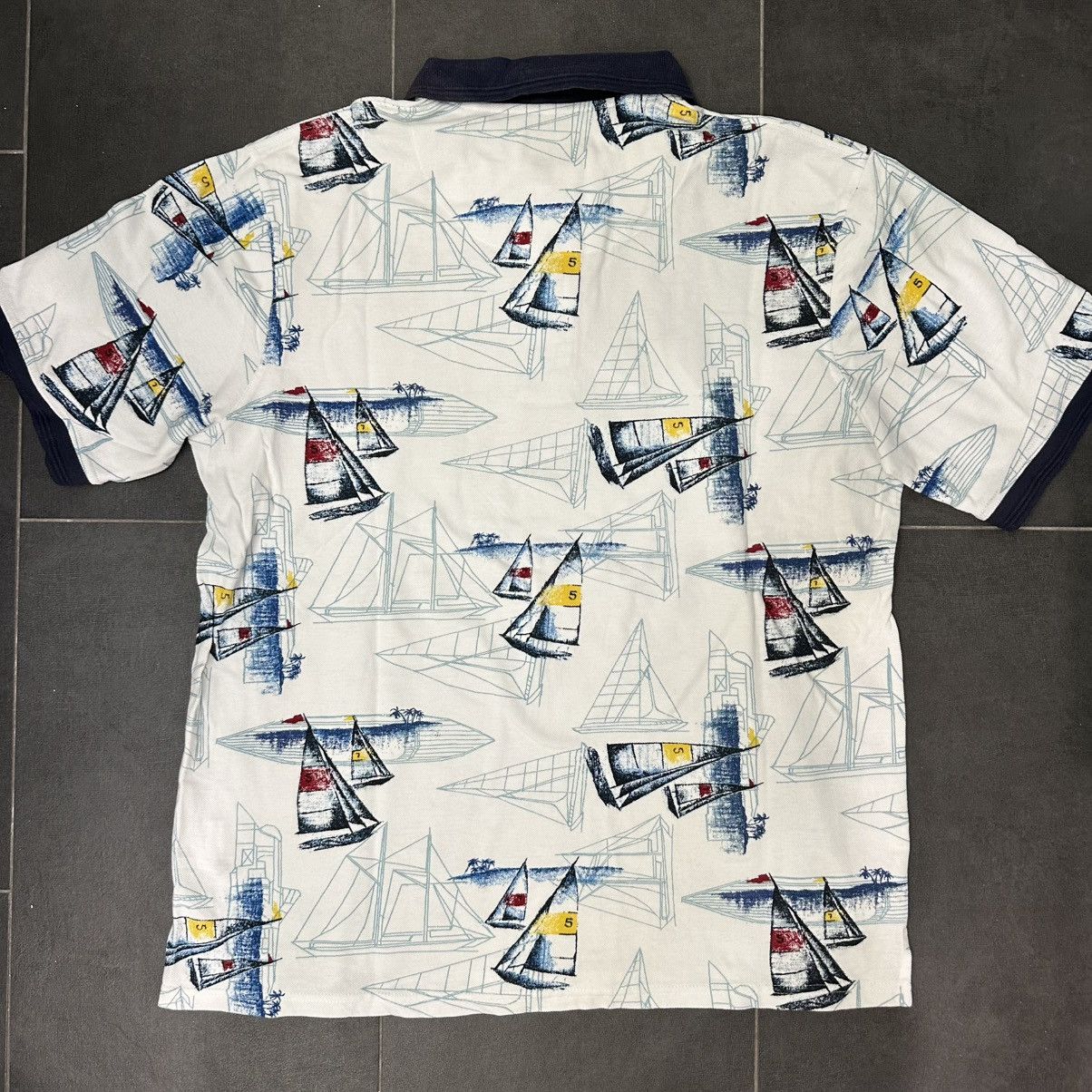 Other Crazy vintage aop sailboats polo shirt Size US L / EU 52-54 / 3 - 4 Thumbnail