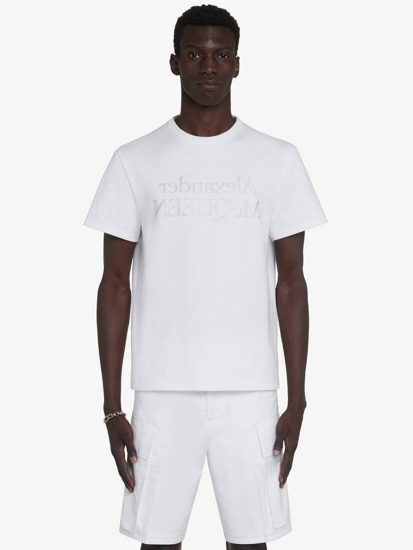 Alexander McQueen o1w1db10725 Reflected Logo T-Shirt in White Size L / US 10 / IT 46 - 1 Thumbnail
