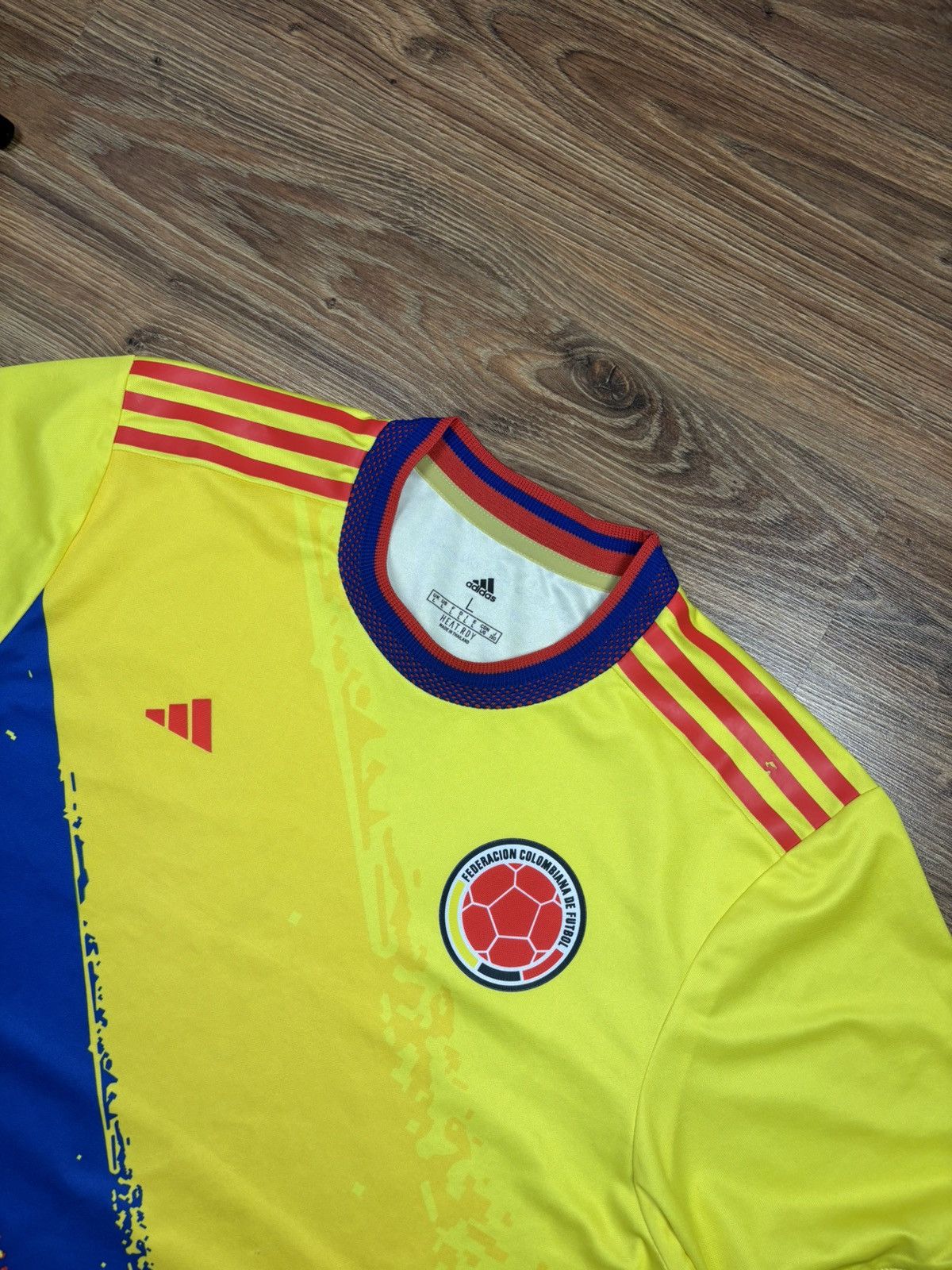 Adidas Adidas Colombia 2022 World Cup Special Version Soccer Jersey Size US L / EU 52-54 / 3 - 2 Thumbnail