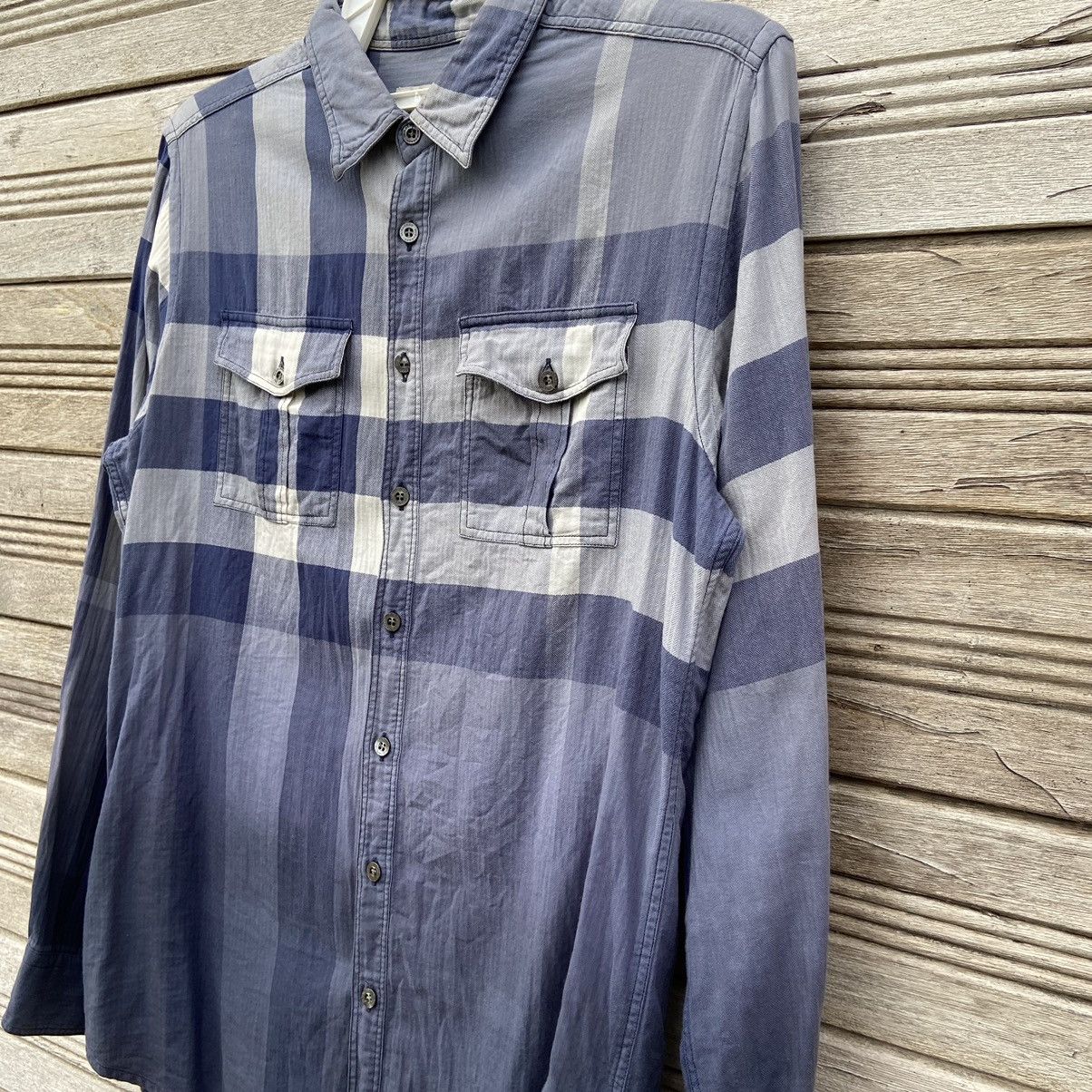 Burberry × Designer Burberry Checker Button Up shirt Size US M / EU 48-50 / 2 - 3 Thumbnail