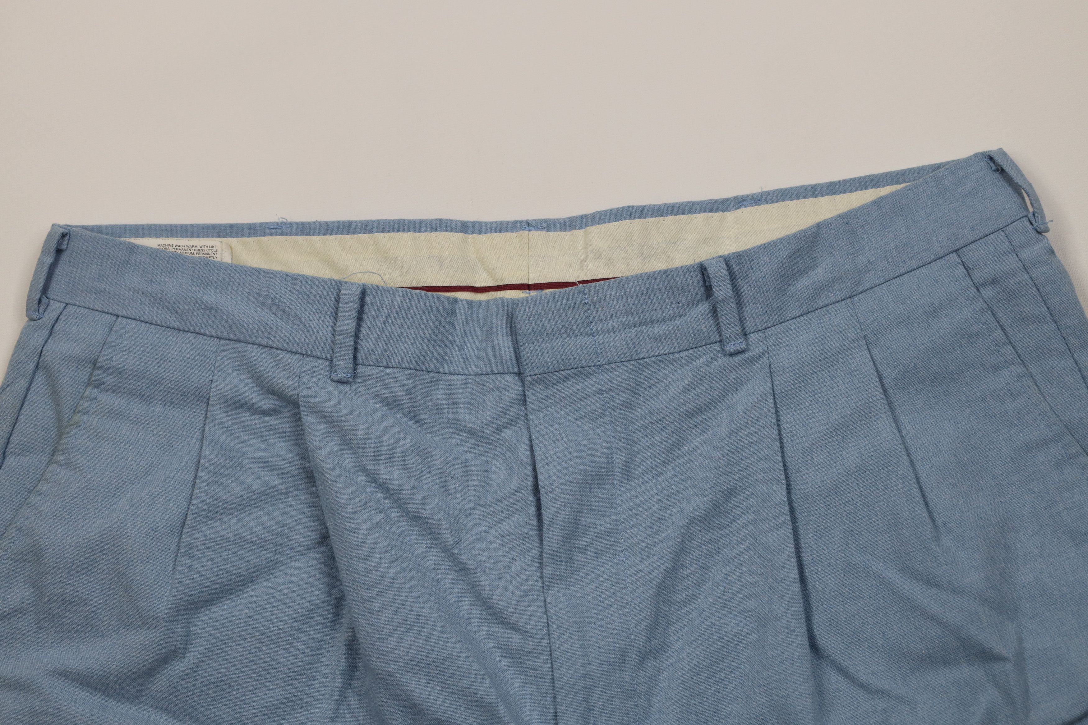 Vintage Vintage 90s Streetwear Above Knee Chino Shorts Blue USA Size US 38 / EU 54 - 2 Thumbnail