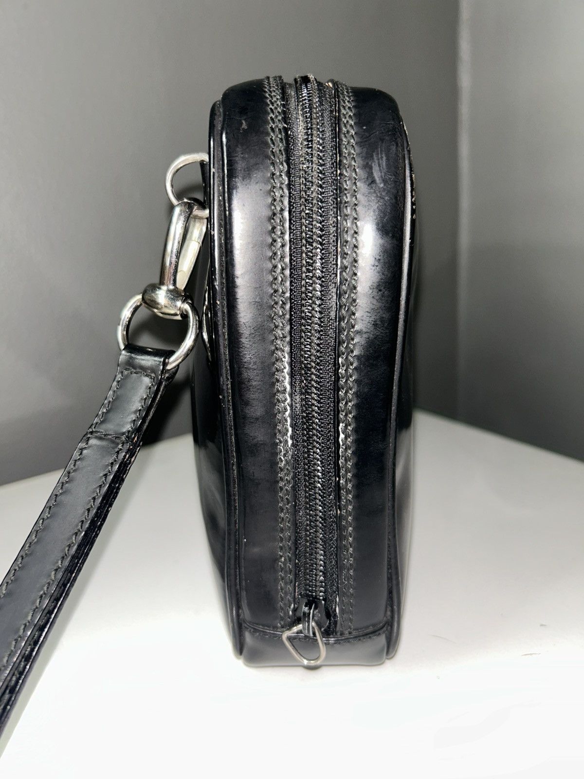 Gucci Vintage Gucci Tom Ford Patent Leather Wristlet Bag (project) Size ONE SIZE - 9 Thumbnail