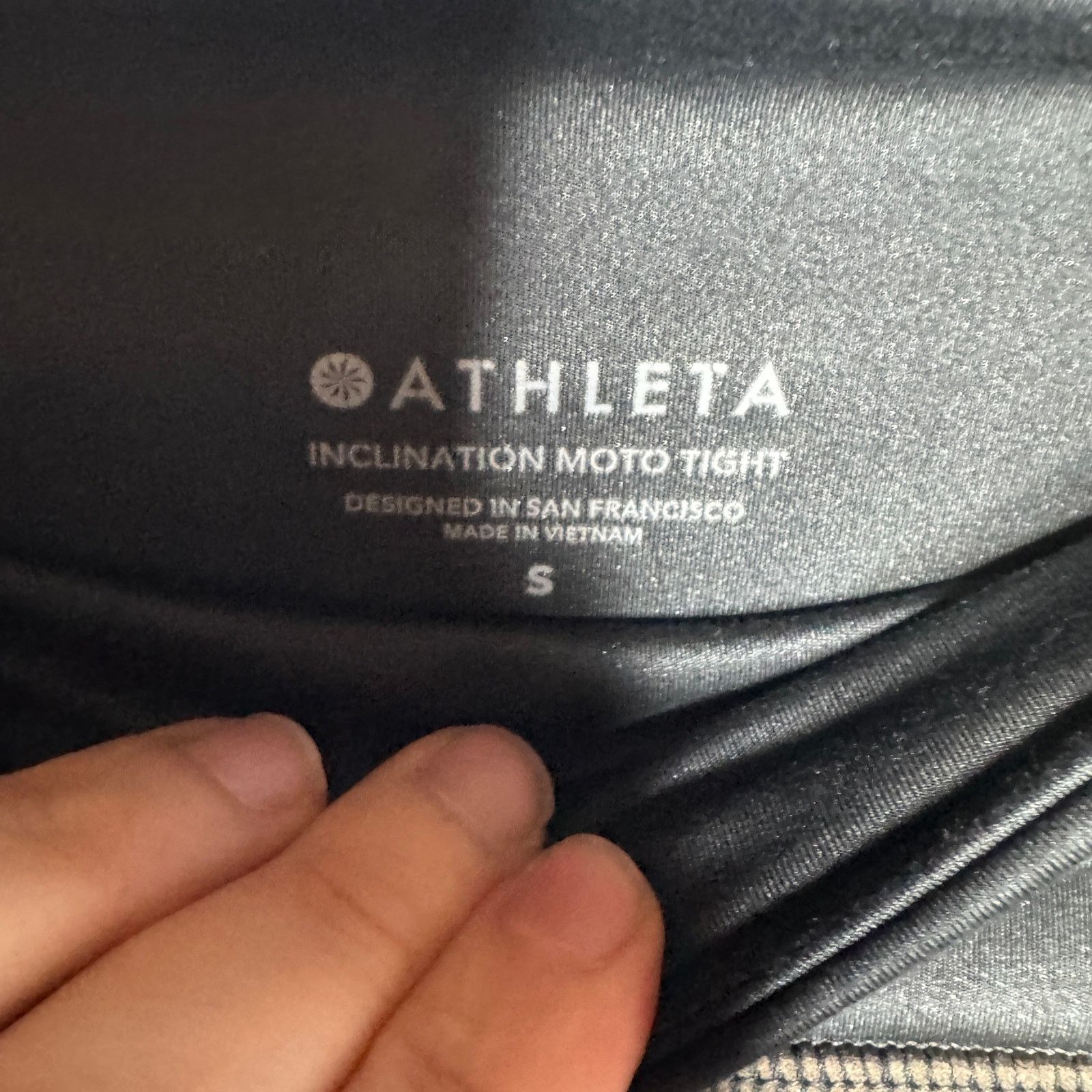 Athleta Athleta Inclination Moto Shimmer Tight In Powervita Sm Size 26" / US 2 / IT 38 - 3 Thumbnail